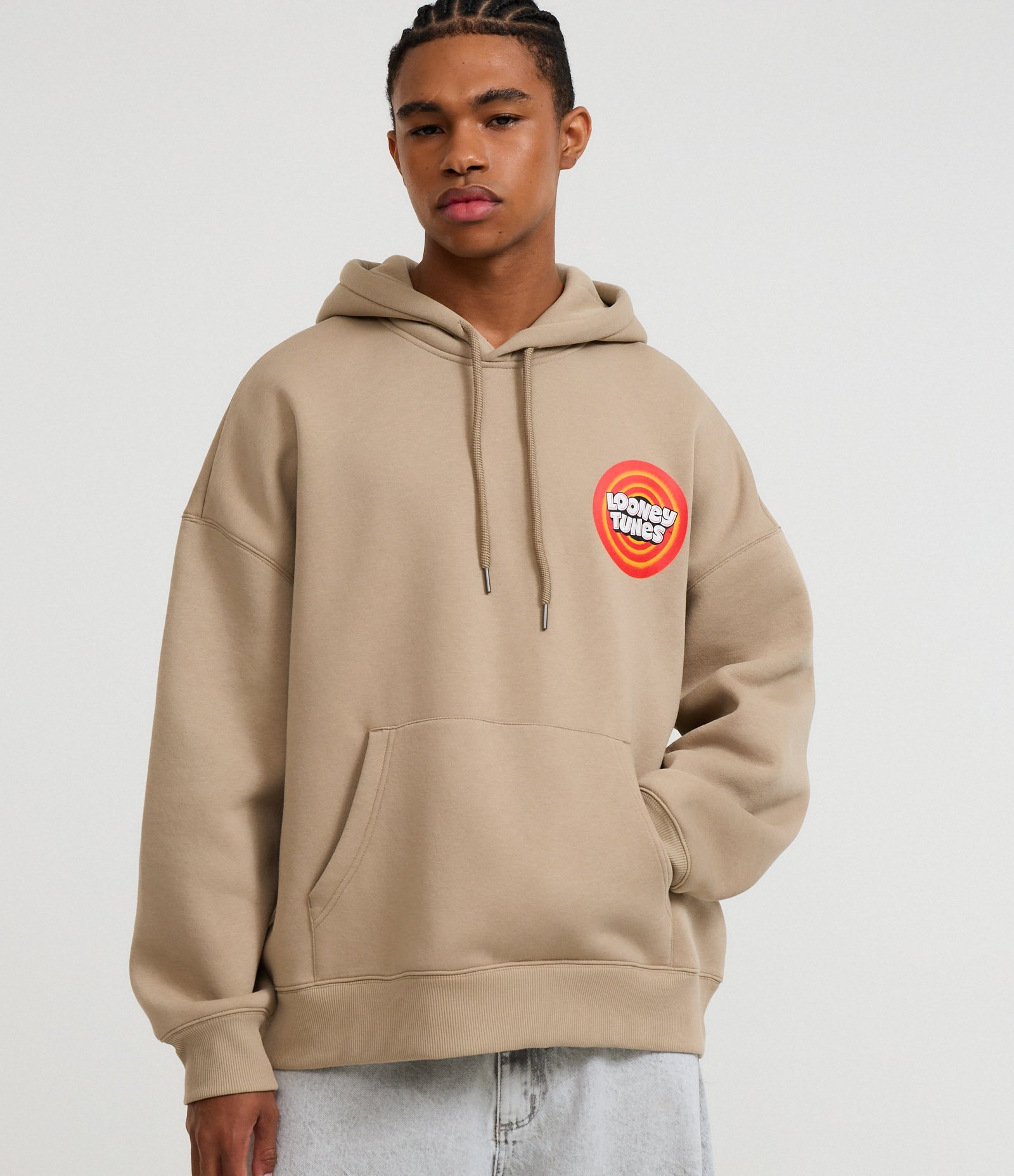 Casaco em Moletom Felpudo com Estampa Piu Piu Monstro e Bolso Canguru Bege 1