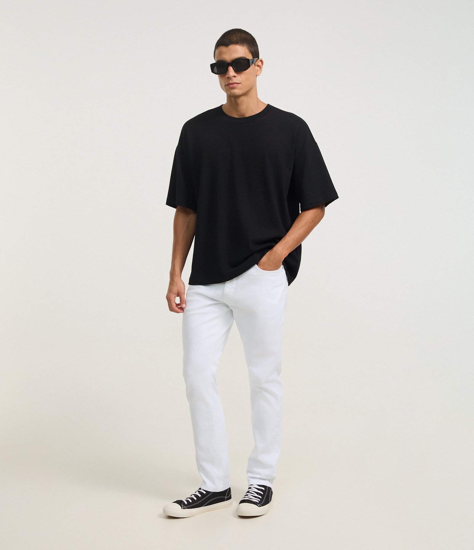 Calça Skinny Cropped em Sarja com Bolsos Branco 1