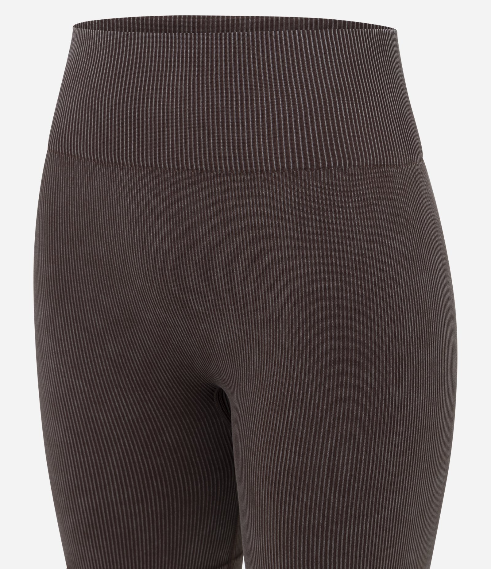 Bermuda Esportiva sem Costura com Cós Alto Marrom 6