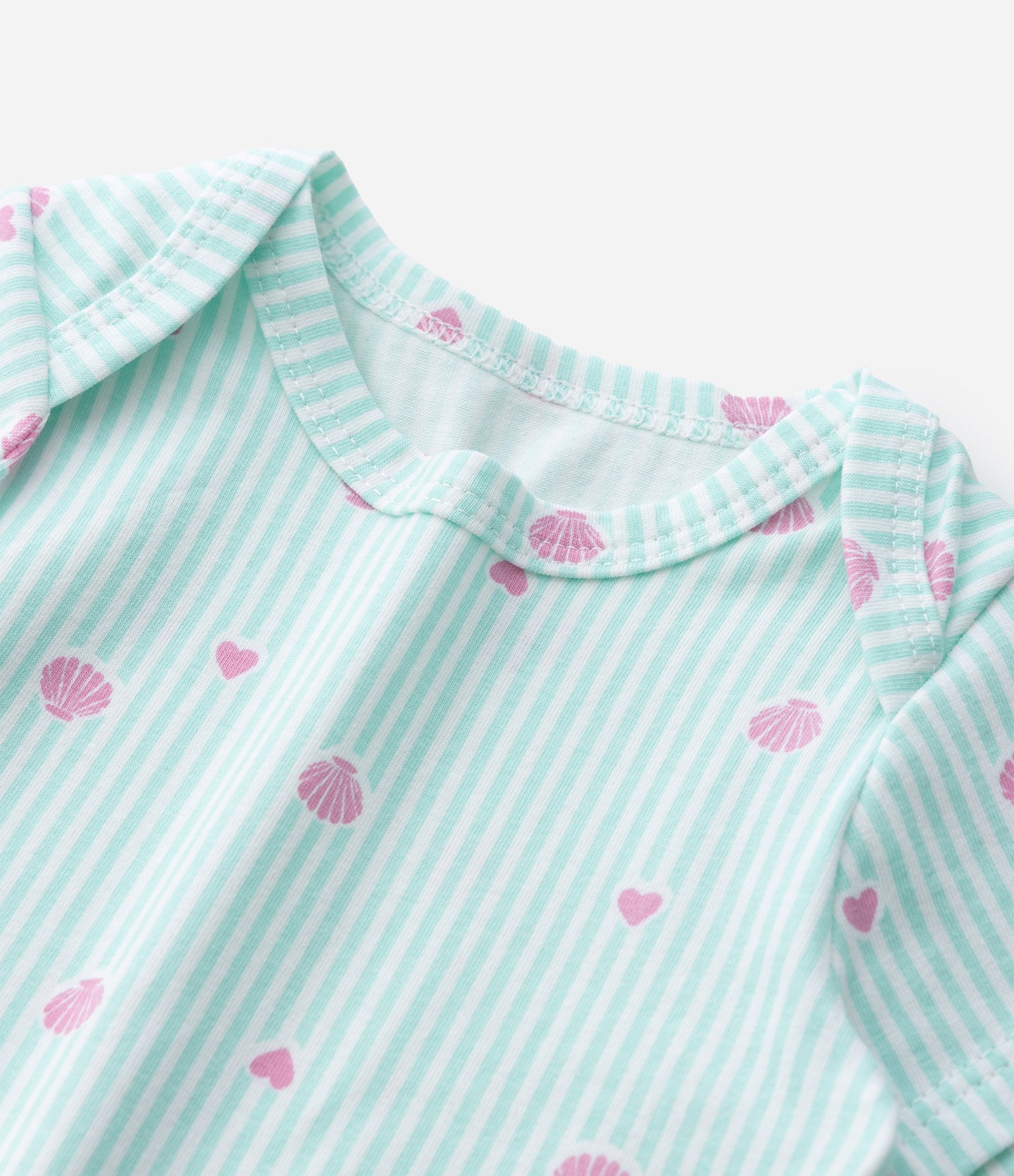 Body Infantil Listrado com Estampa Conchas e Corações – Tam RN a 18 Meses Verde Água 4