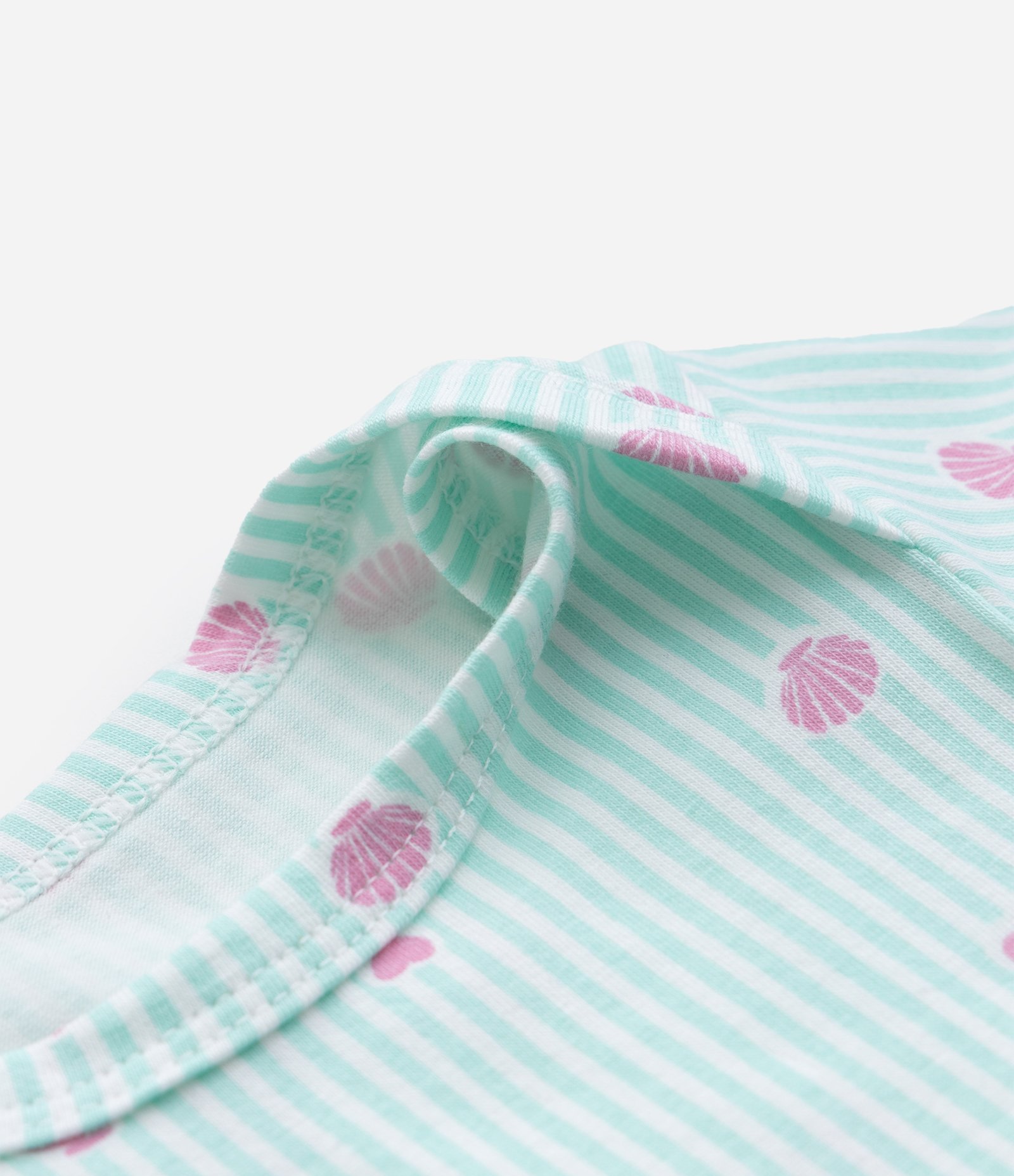 Body Infantil Listrado com Estampa Conchas e Corações – Tam RN a 18 Meses Verde Água 5