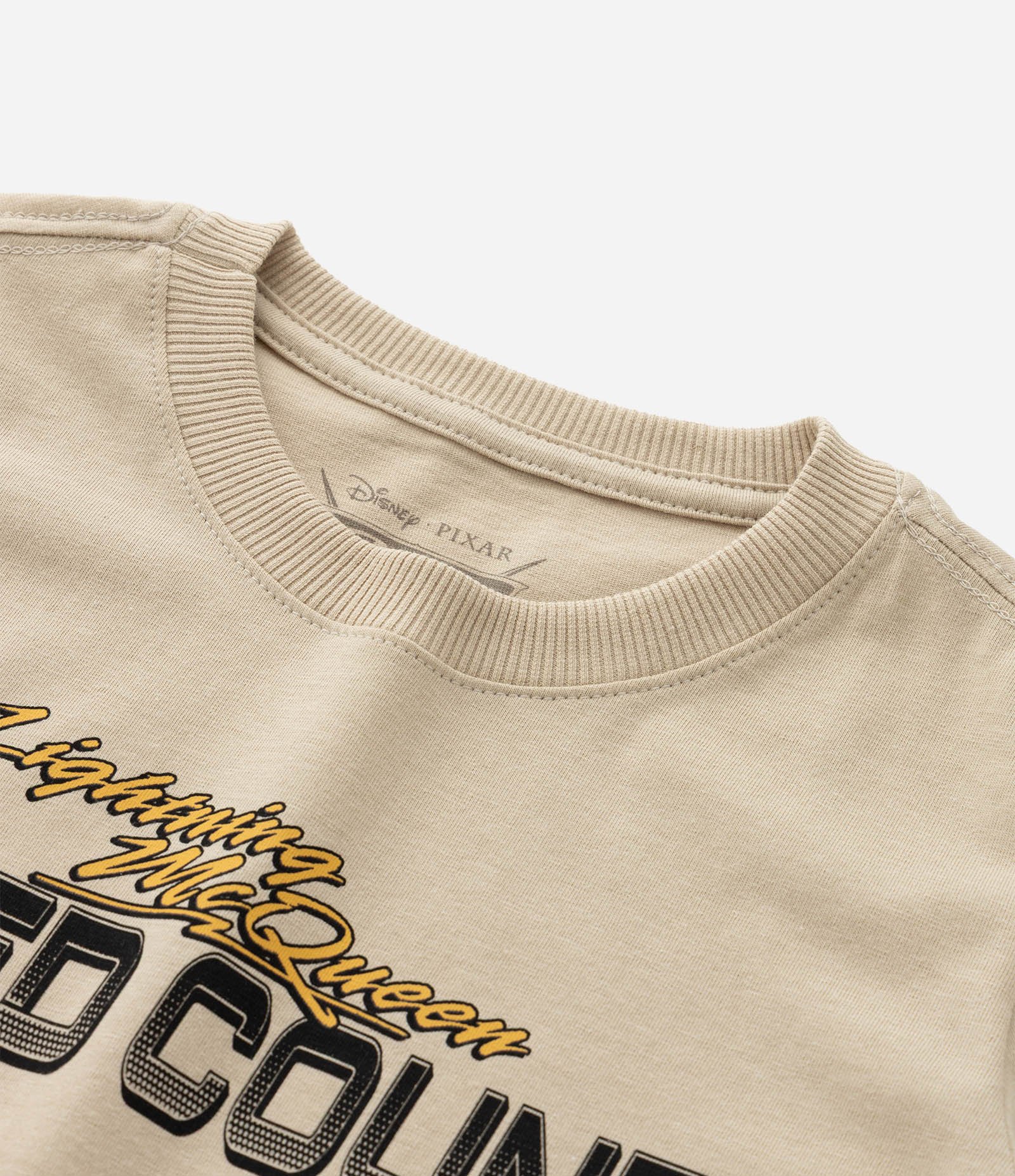 Camiseta Infantil com Estampa do Carros - Tam 2 a 8 Anos Bege 4