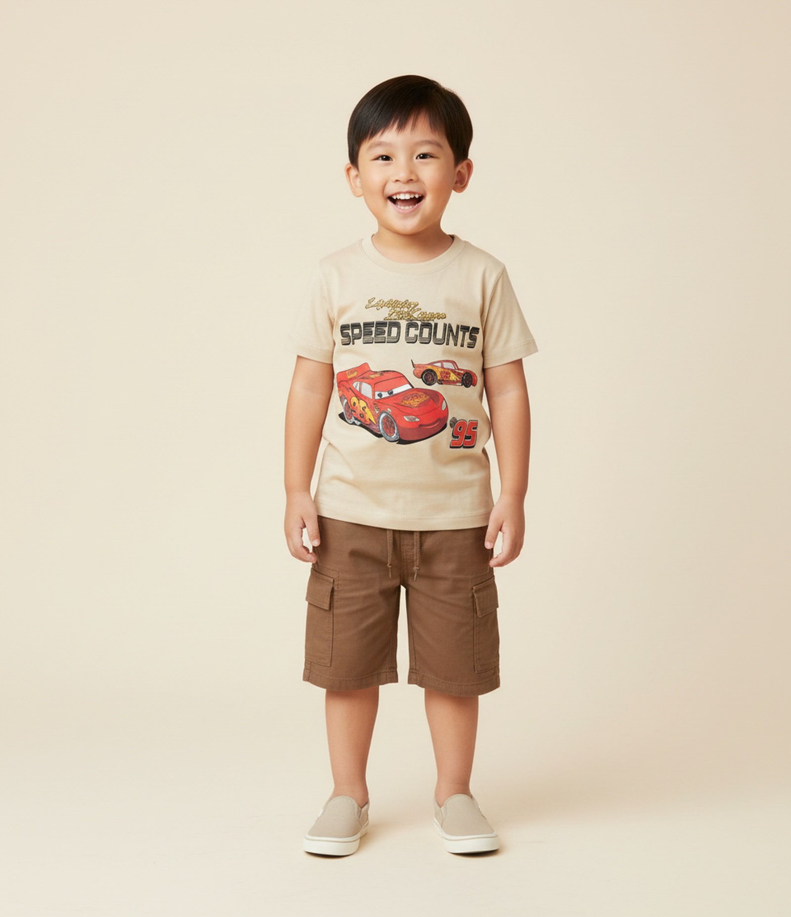 Camiseta Infantil com Estampa do Carros - Tam 2 a 8 Anos Bege 1