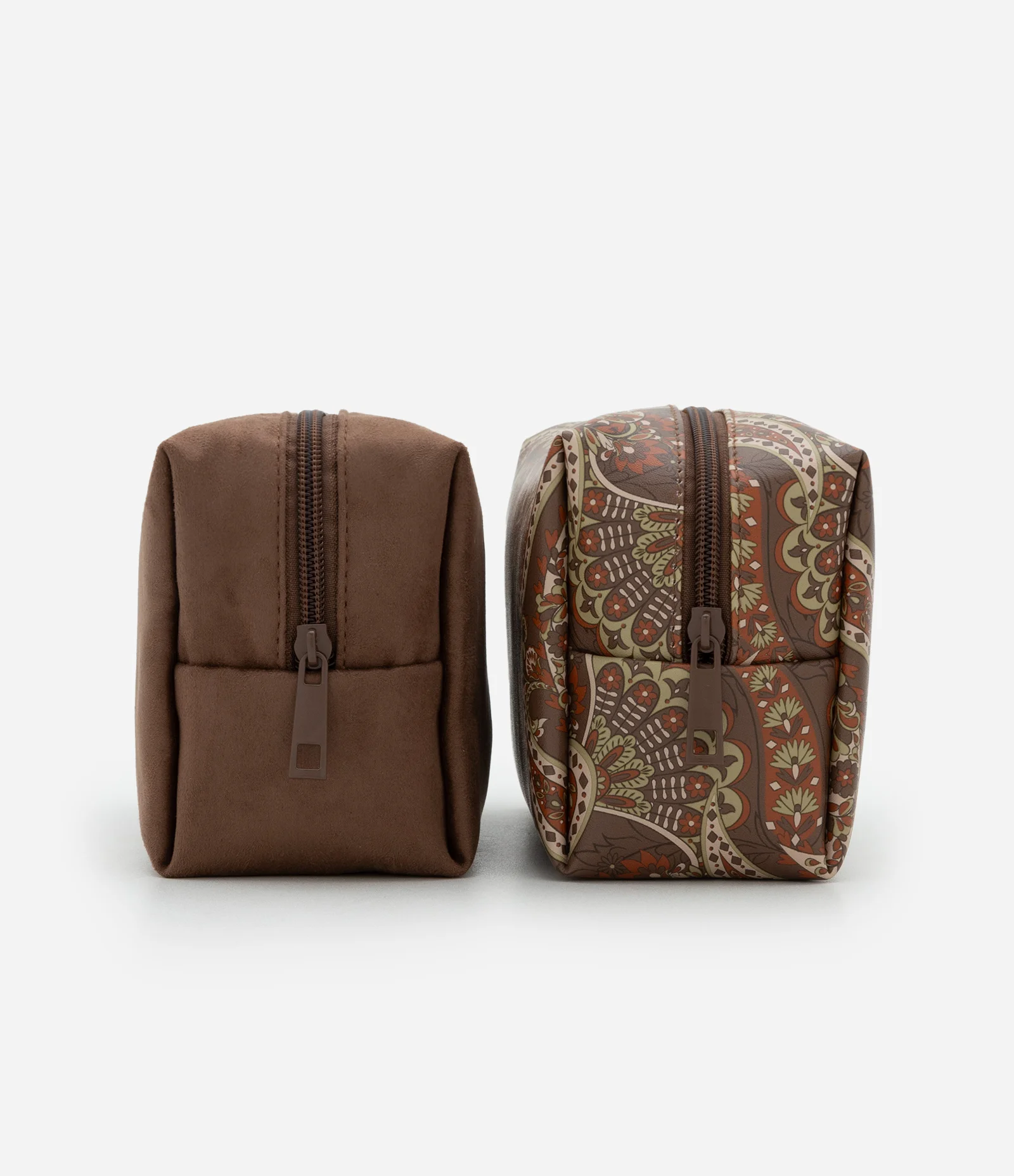 Kit 03 Necessaires com Transparência e Estampa Paisley Marrom 2