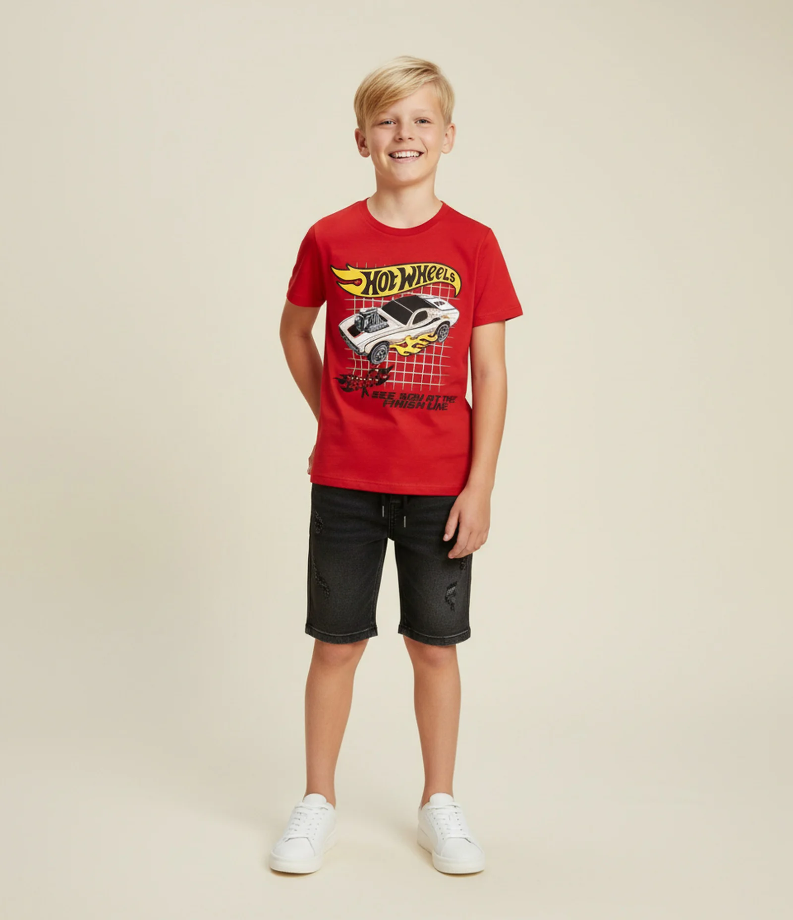 Camiseta Infantil com Estampa Hot Wheels - Tam 4 a 10 Anos Vermelho 1