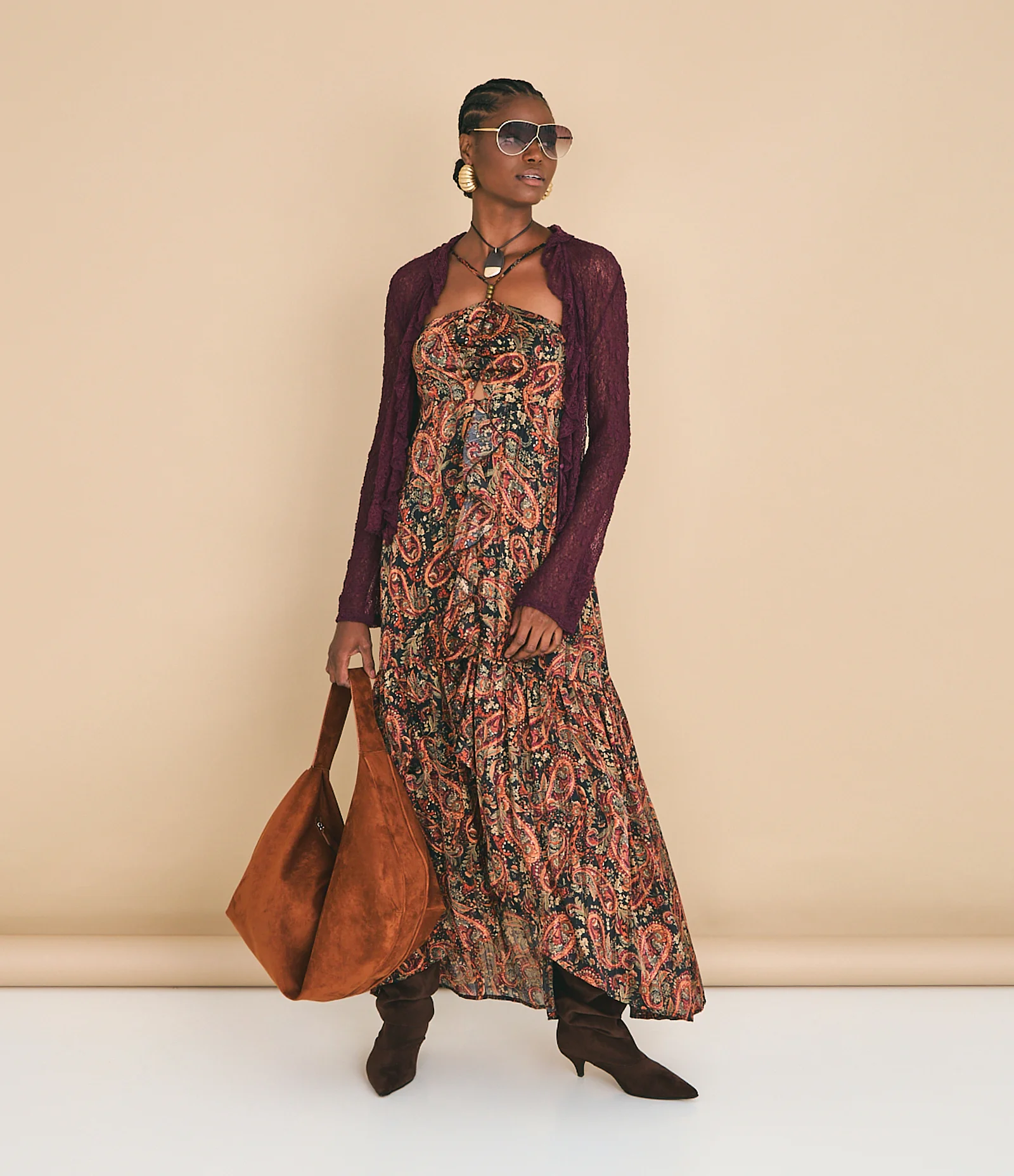 Vestido Longo Estampado com Alças Finas e Decote Halter Marrom 1