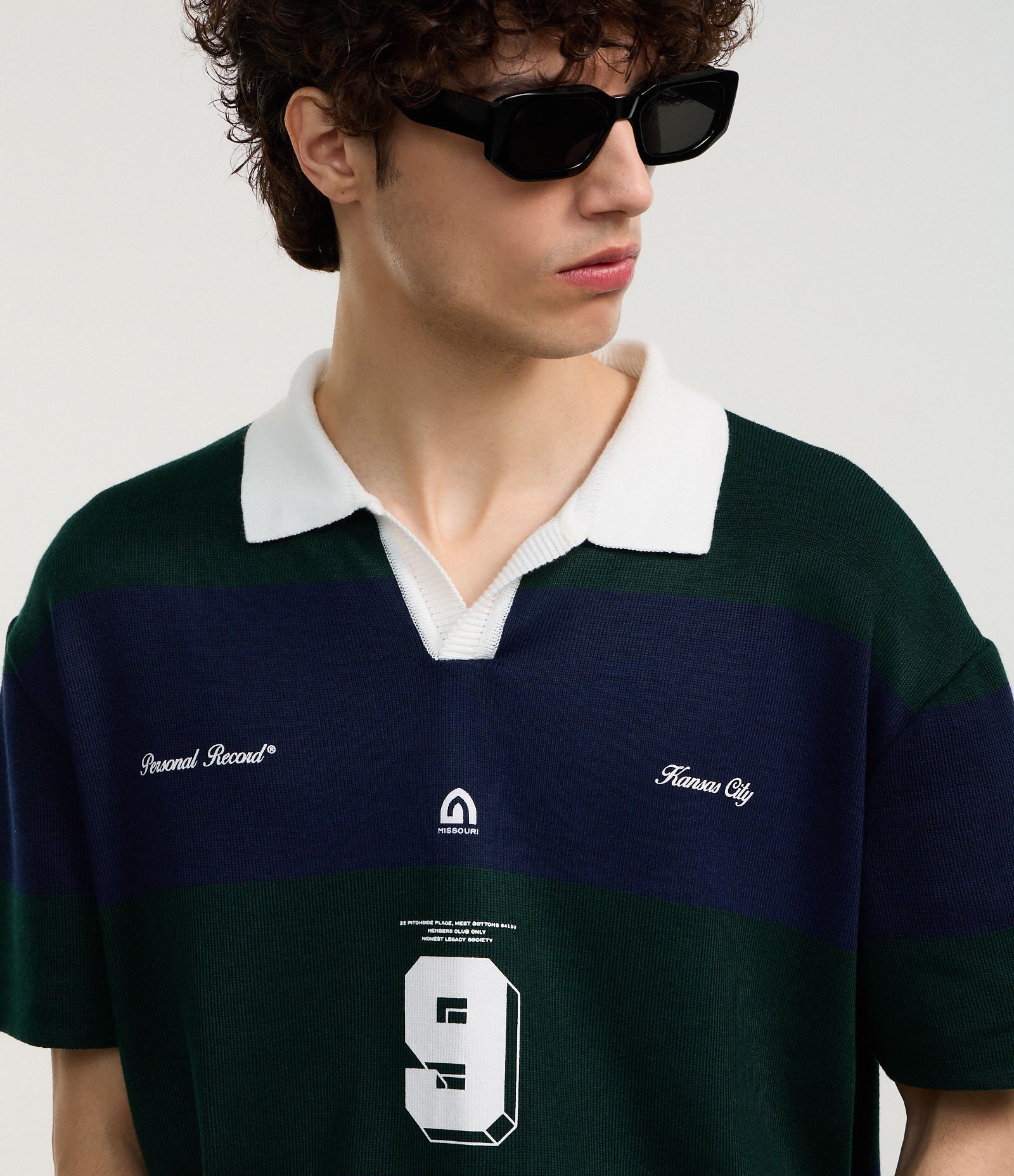 Camisa Boxy Sportcore em Tricô com Gola Colarinho V e Estampa de Listras Azul/Verde 7