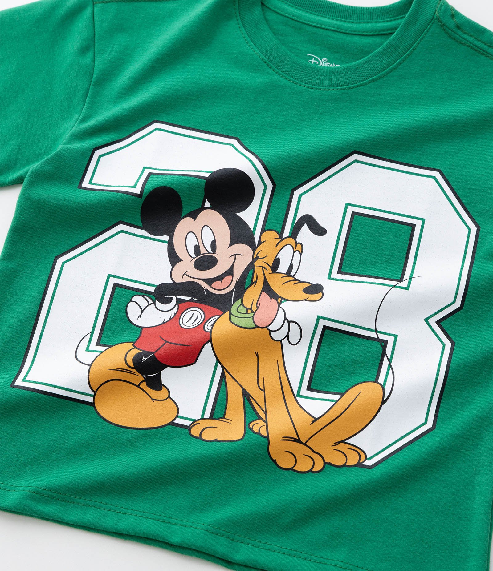Camiseta Infantil Relaxed com Estampa do Mickey e Pluto - Tam 1 a 6 Anos Verde 4