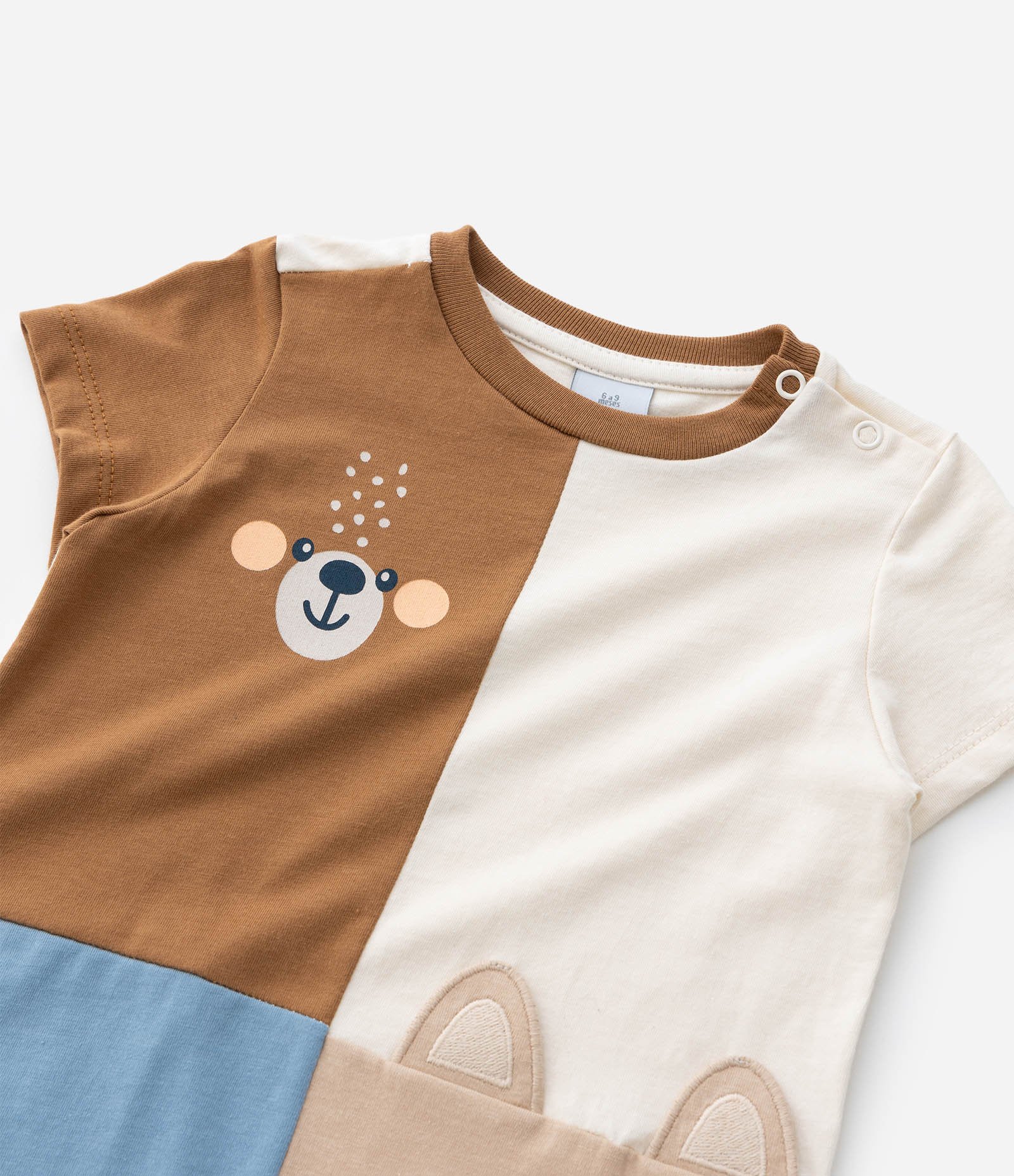 Macaquinho Infantil com Estampa de Bichinhos - Tam 0 a 18 meses Bege 5