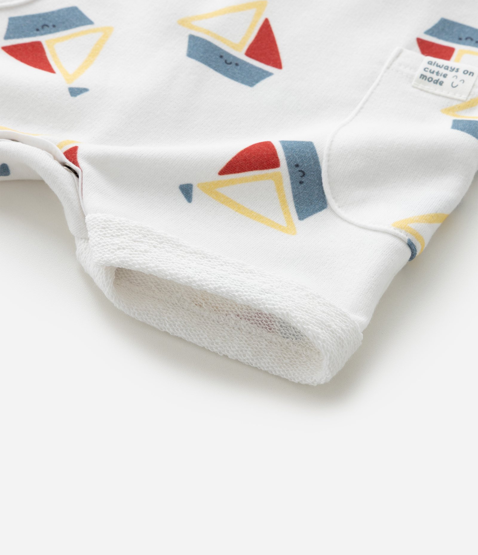 Jardineira Infantil em Moletom com Estampa de Barcos - Tam 0 a 18 Meses Multicores 4