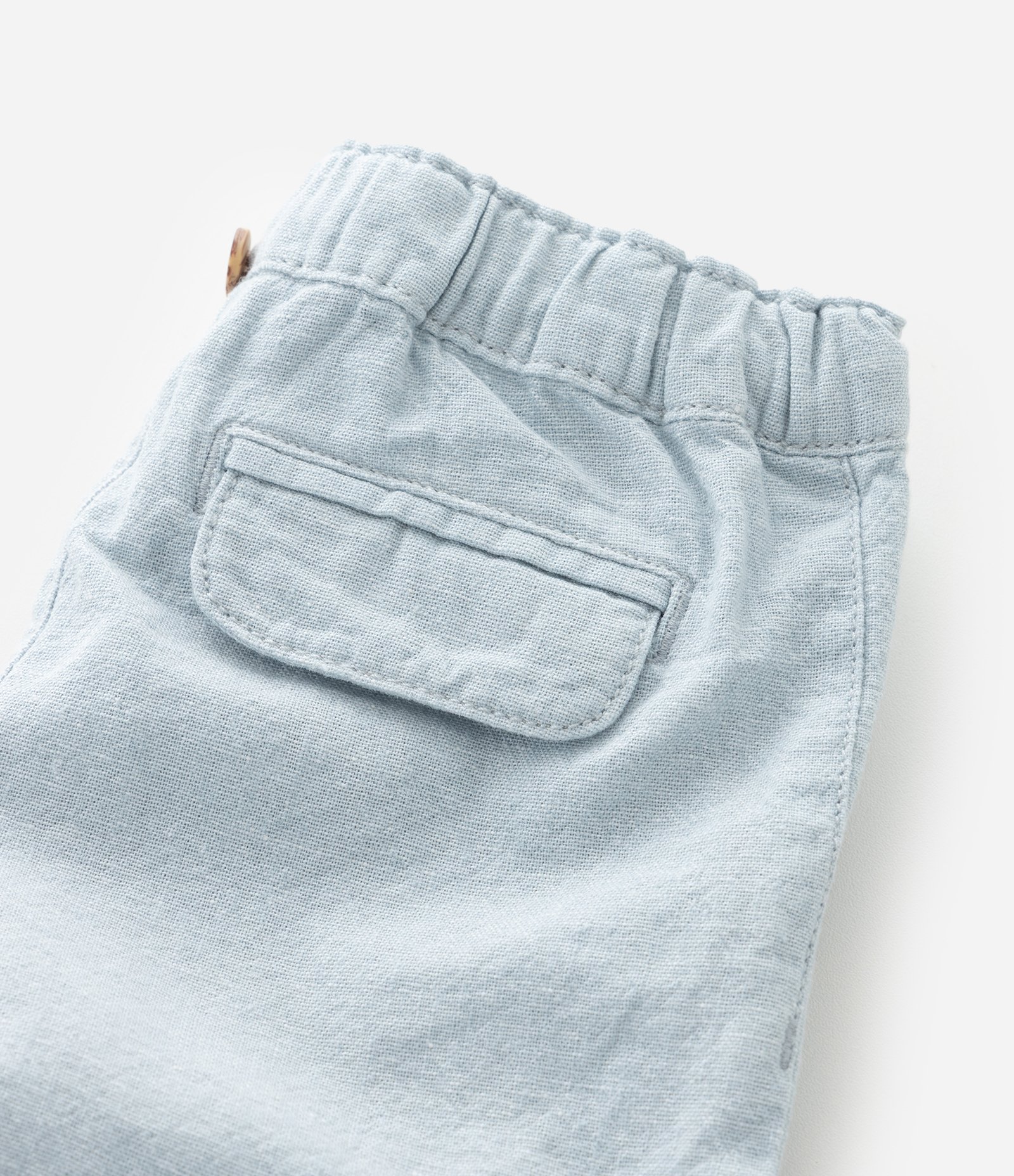 Bermuda Infantil em Linho com Suspensório Removível – Tam RN a 18 Meses Azul Claro 8