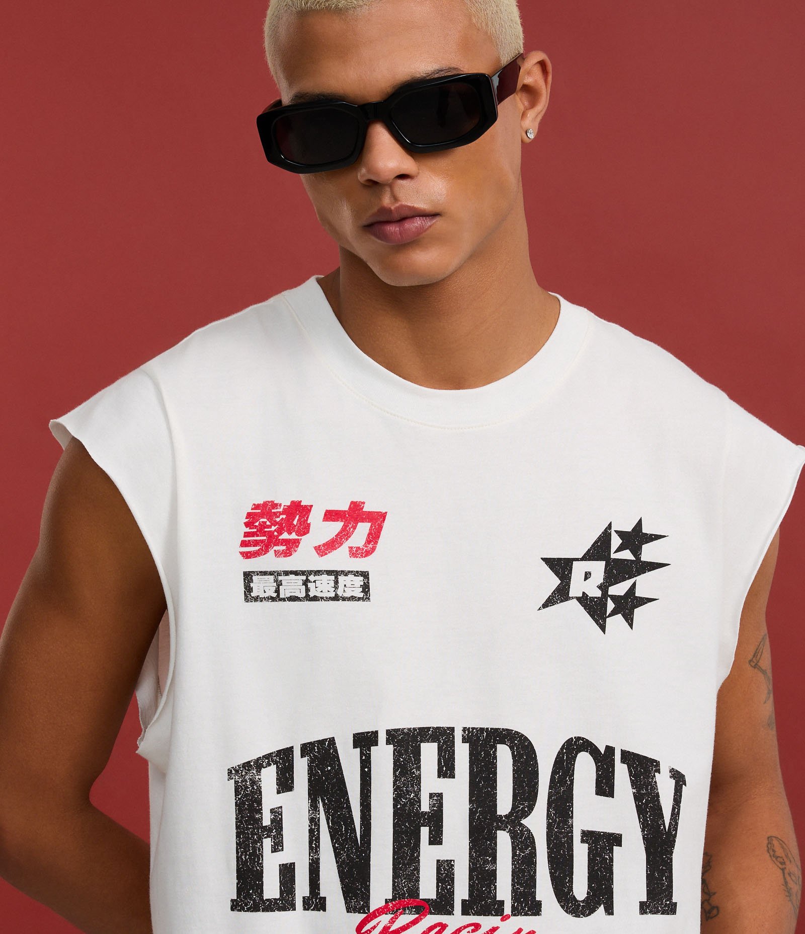 Regata Diferenciada em Algodão com Estampa Lettering Energy Racing Branco 4