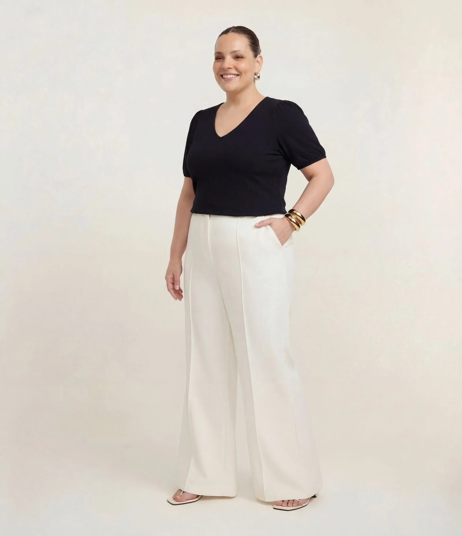 Blusa em Ribana com Manga Bufante Curve & Plus Size Preto 2