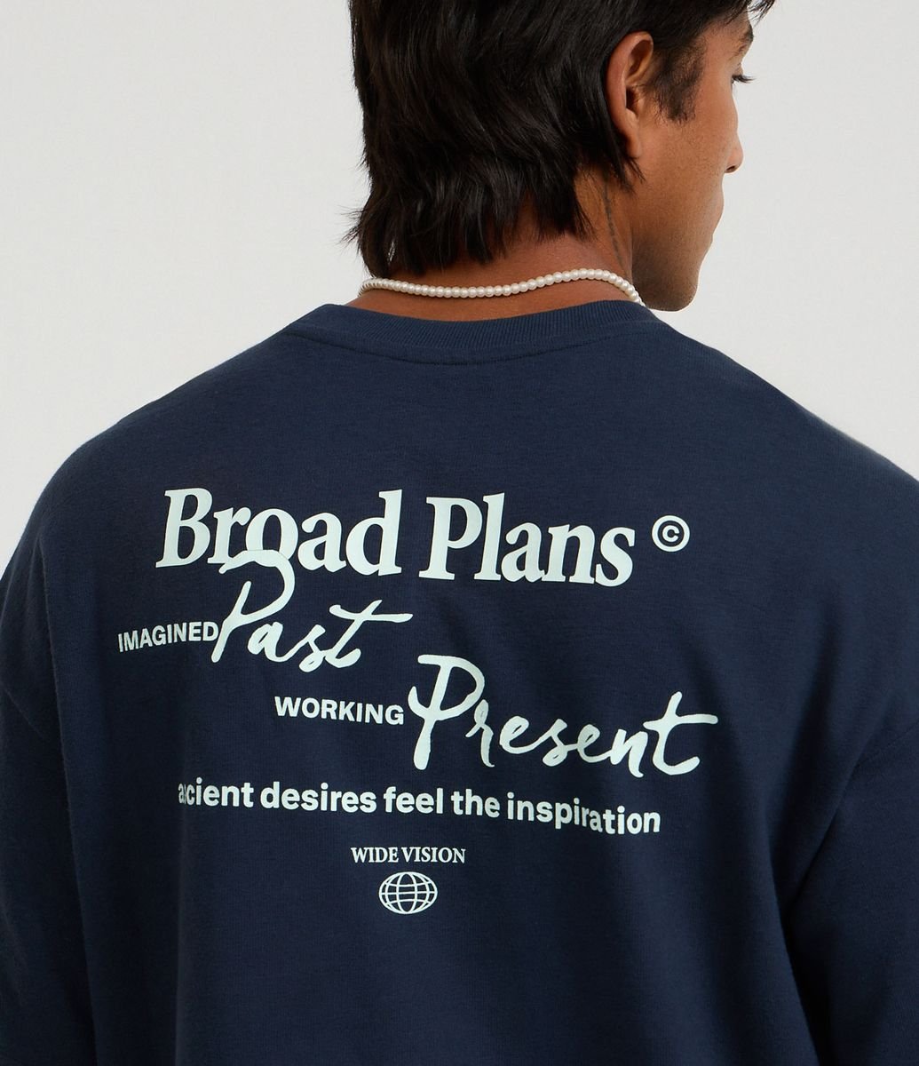 Camiseta Oversized em Algodão com Estampa Frente e Costas Broad