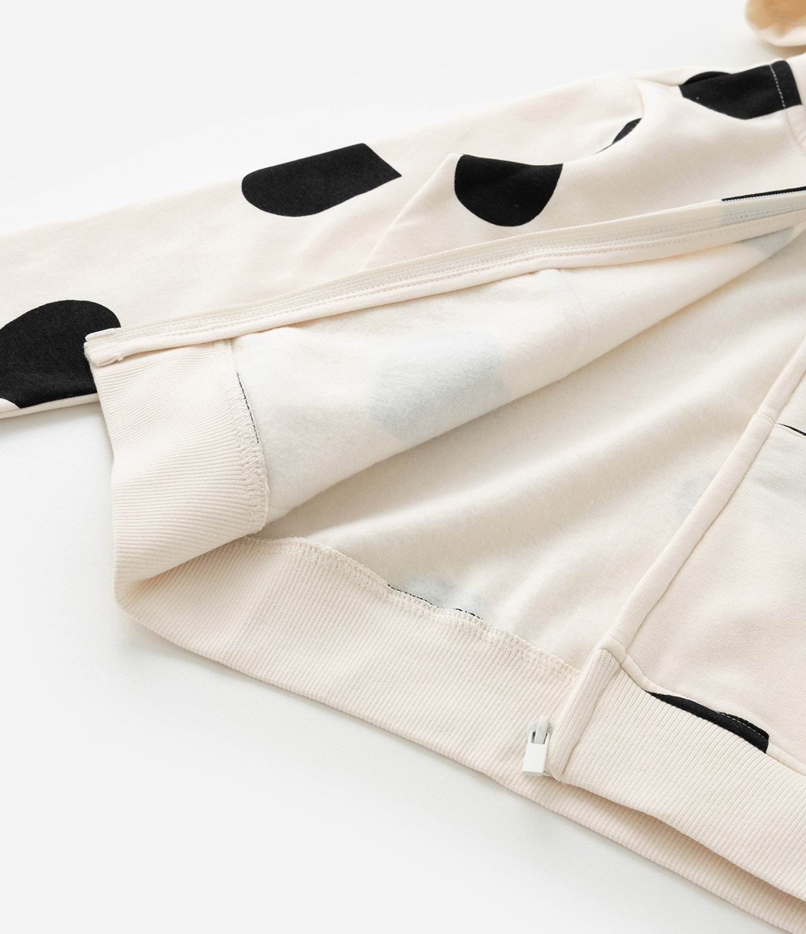 Jaqueta Infantil em Moletom com Capuz e Estampa Corações - Tam 5 A 16 Anos Bege Claro 4