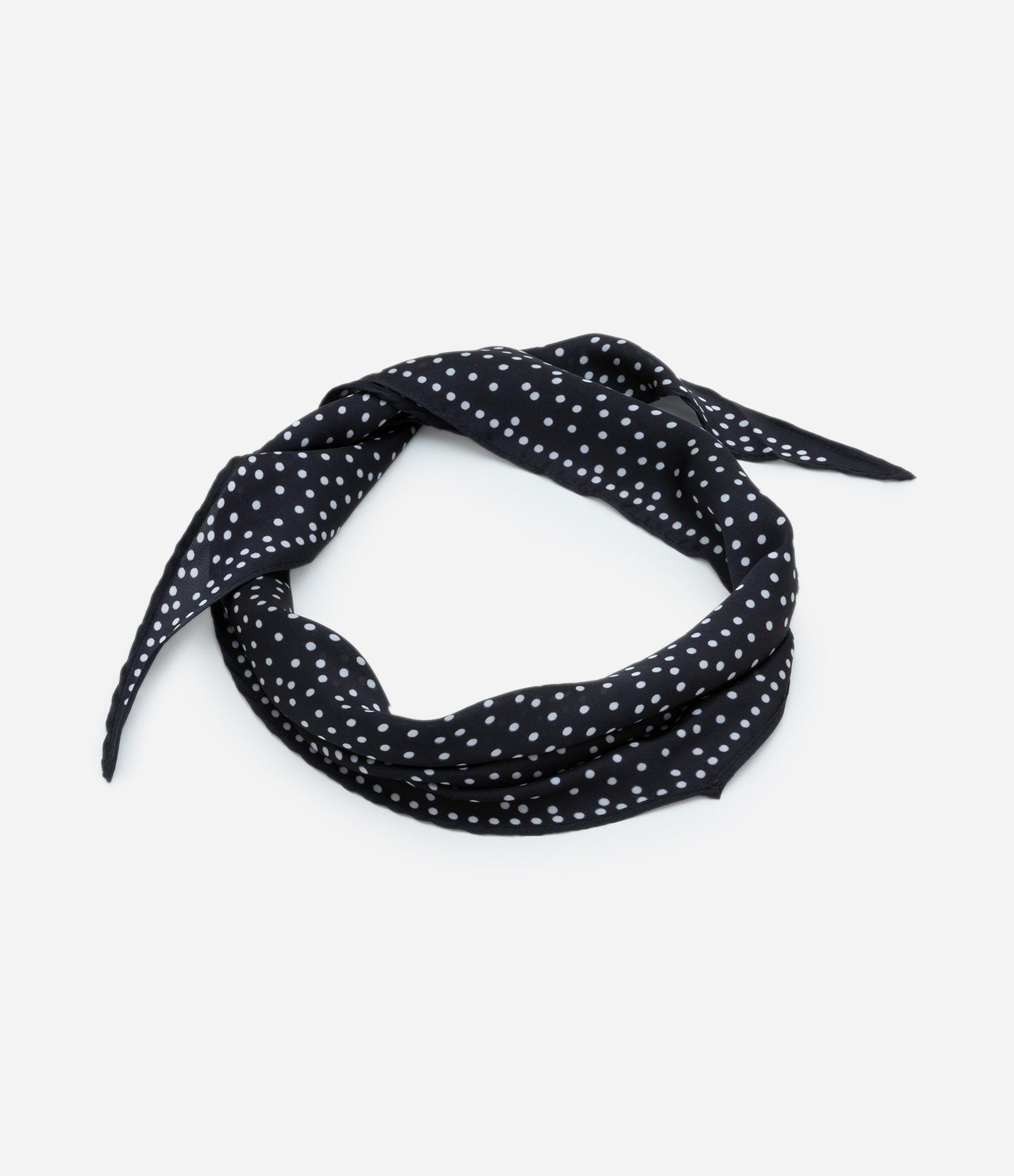 Lenço Triangular em Cetim com Estampa Poá Preto 1