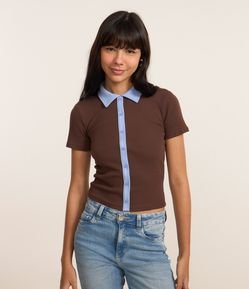 Blusa em Ribana com Gola Polo e Abotoamento Frontal