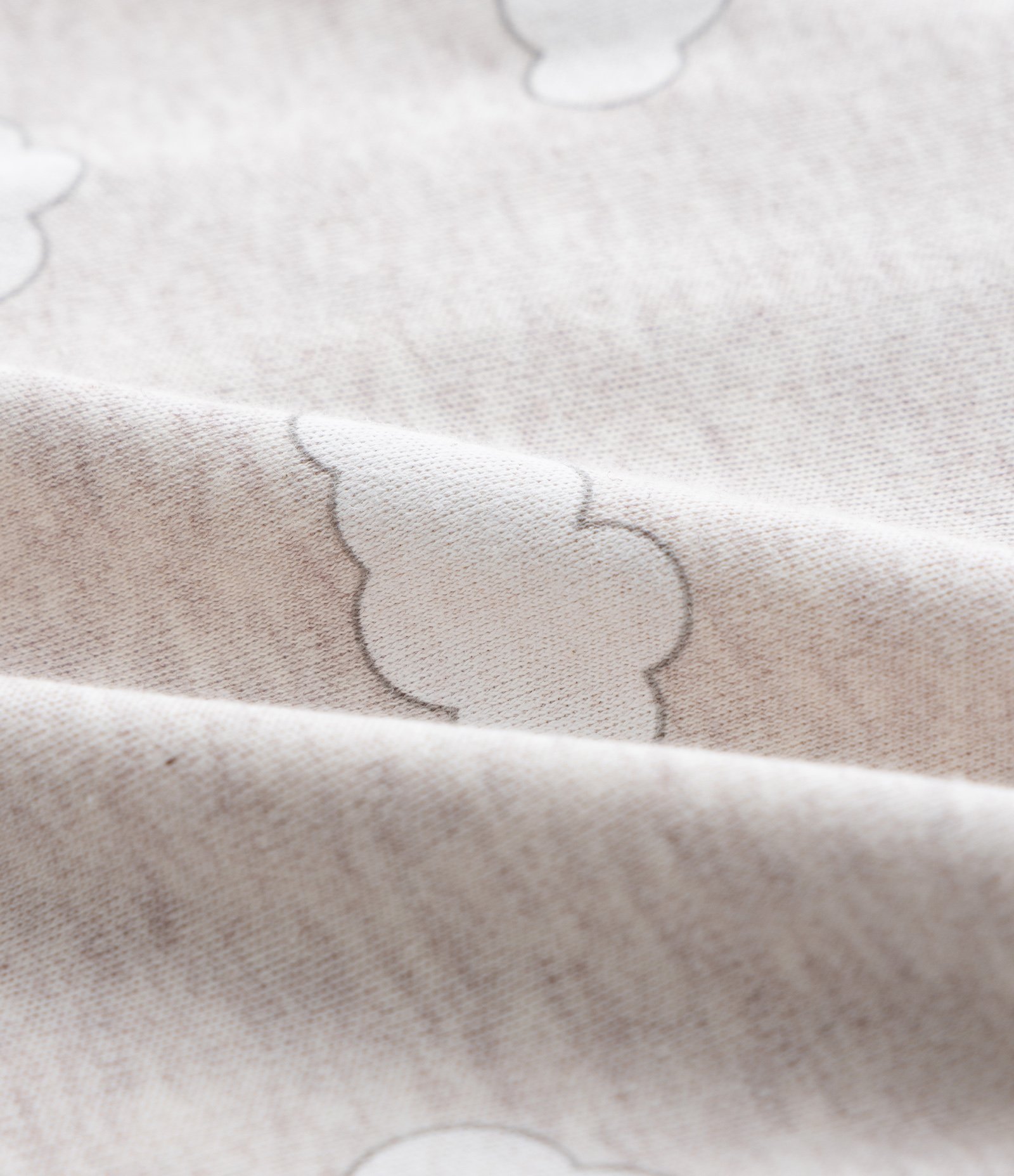 Macacão Infantil com Estampa de Nuvens e Pé Fechado – Tam RN a 18 Meses Bege Mescla 4