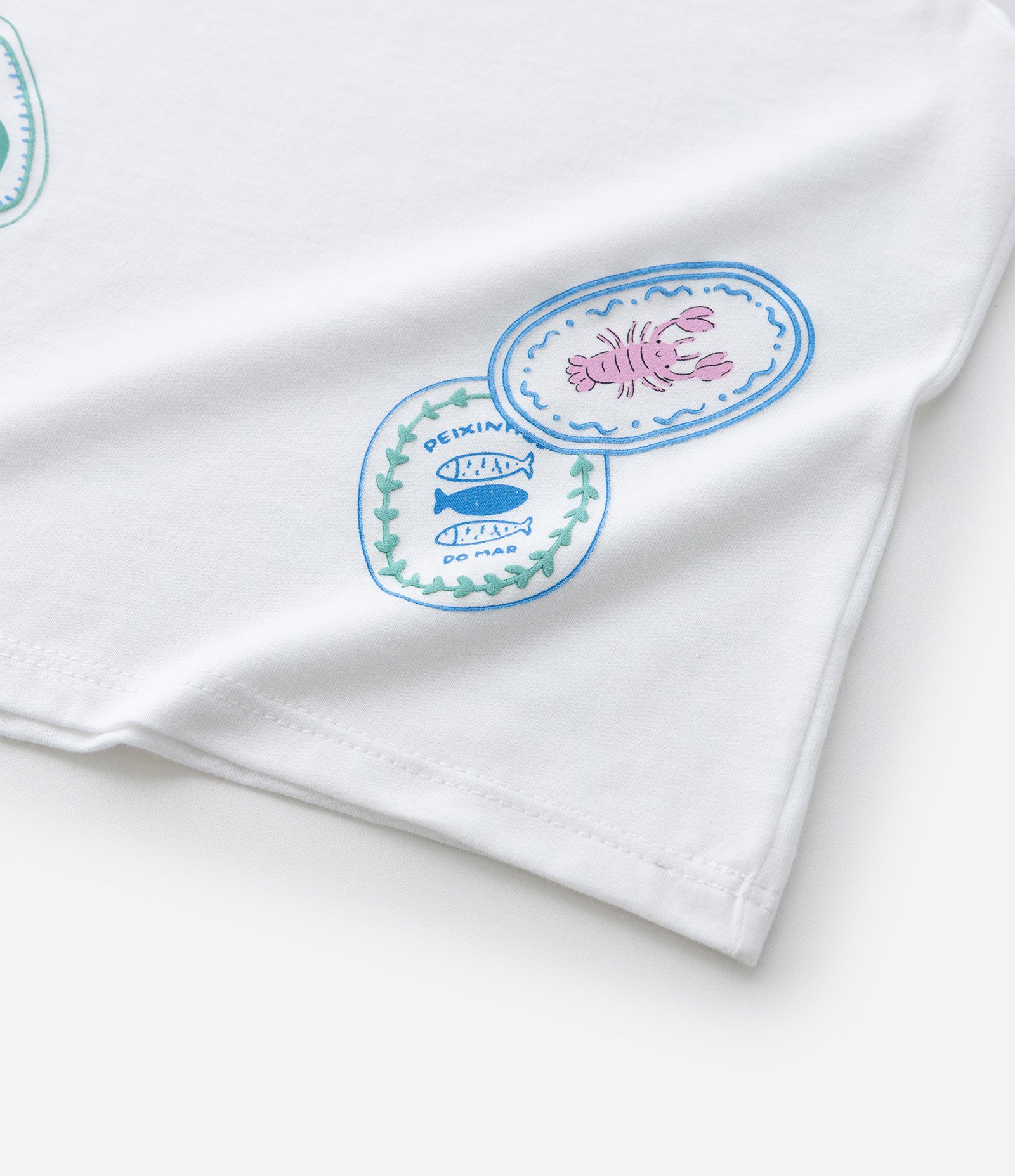 Blusa Infantil com Estampa de Selos Praianos - Tam 1 a 6 Anos Branco 5