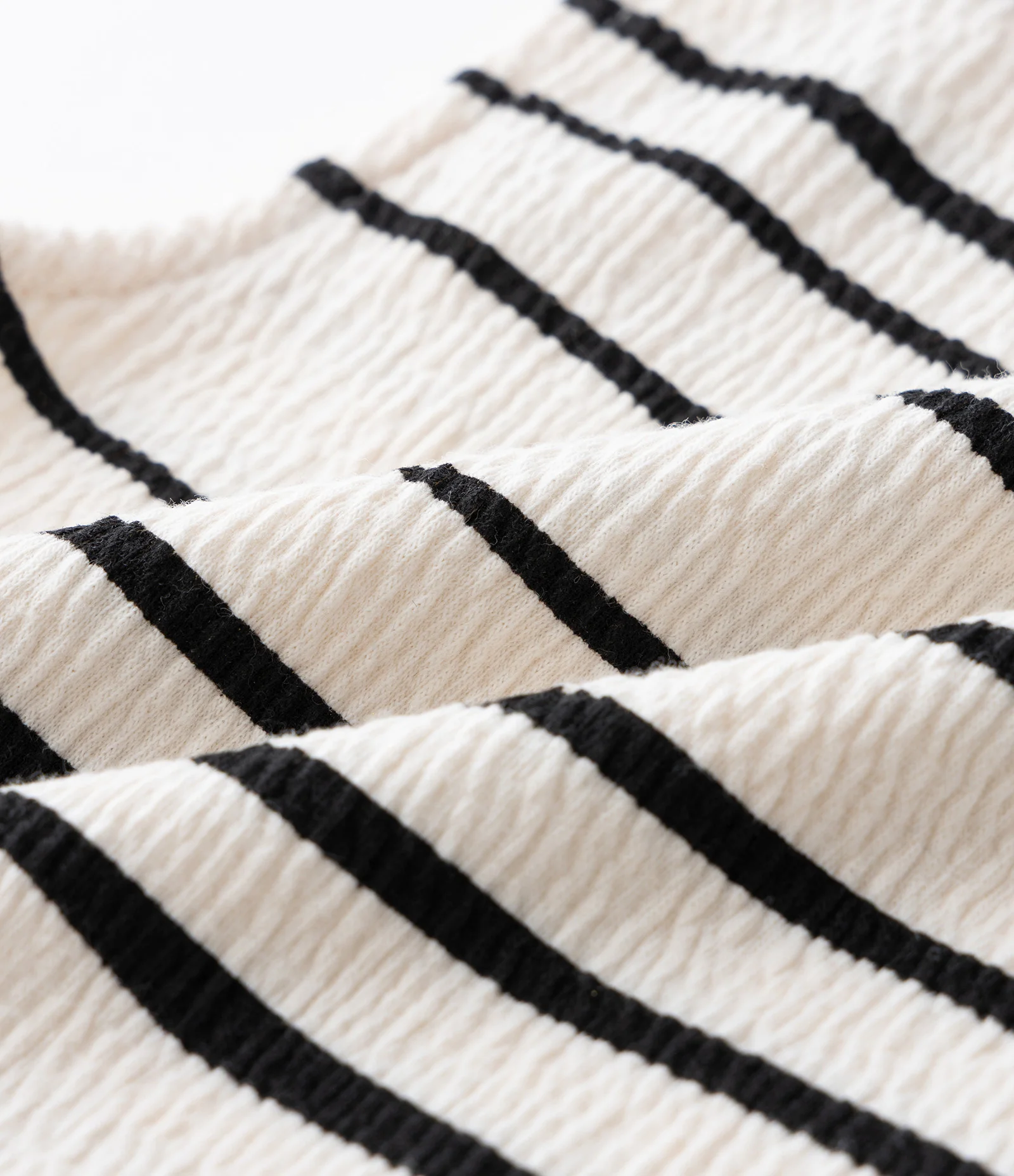 Conjunto Infantil em Anarruga com Estampa de Listras e Babadinhos - Tam 1 a 6 Anos Bege/Preto 7