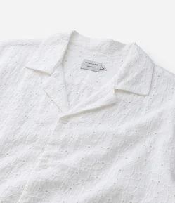 Camisa Comfort em Algodão com Textura e Laise Florida