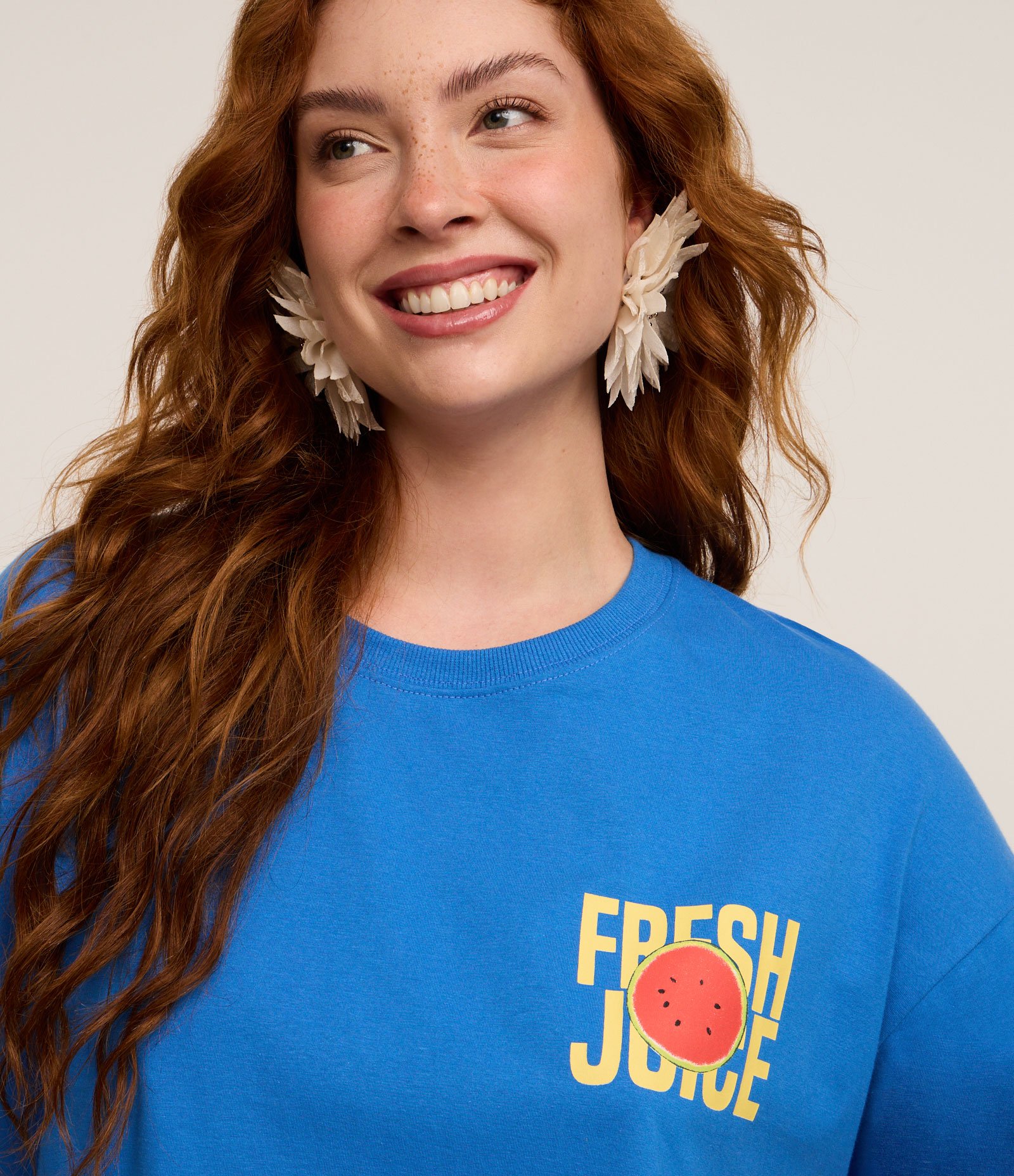 Camiseta Oversized em Algodão com Estampa Frente e Costas de Melancia Curve & Plus Size Azul 4