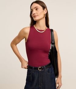 Blusa em Poliamida com Gola Redonda