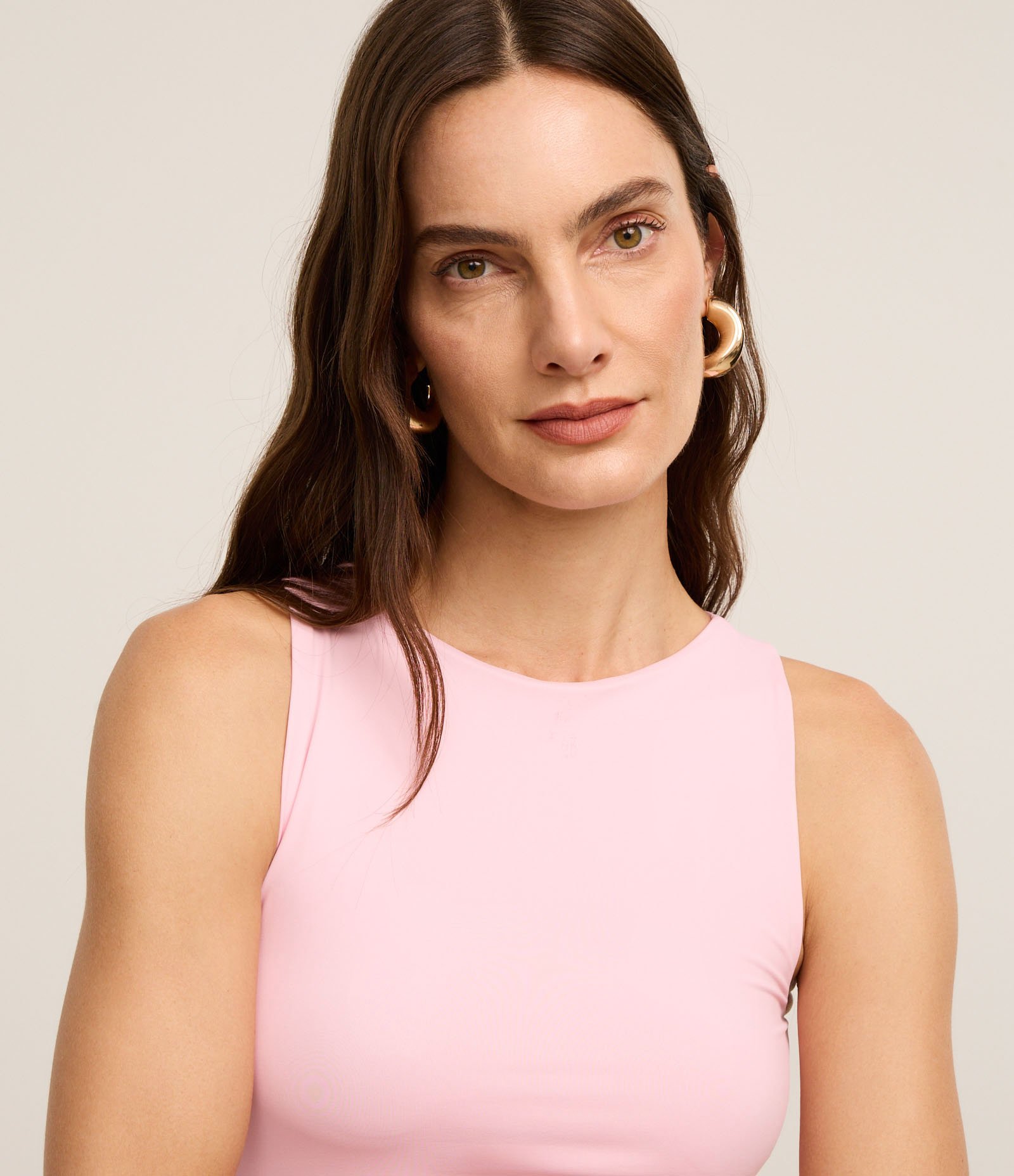 Blusa em Poliamida com Gola Redonda Rosa 4