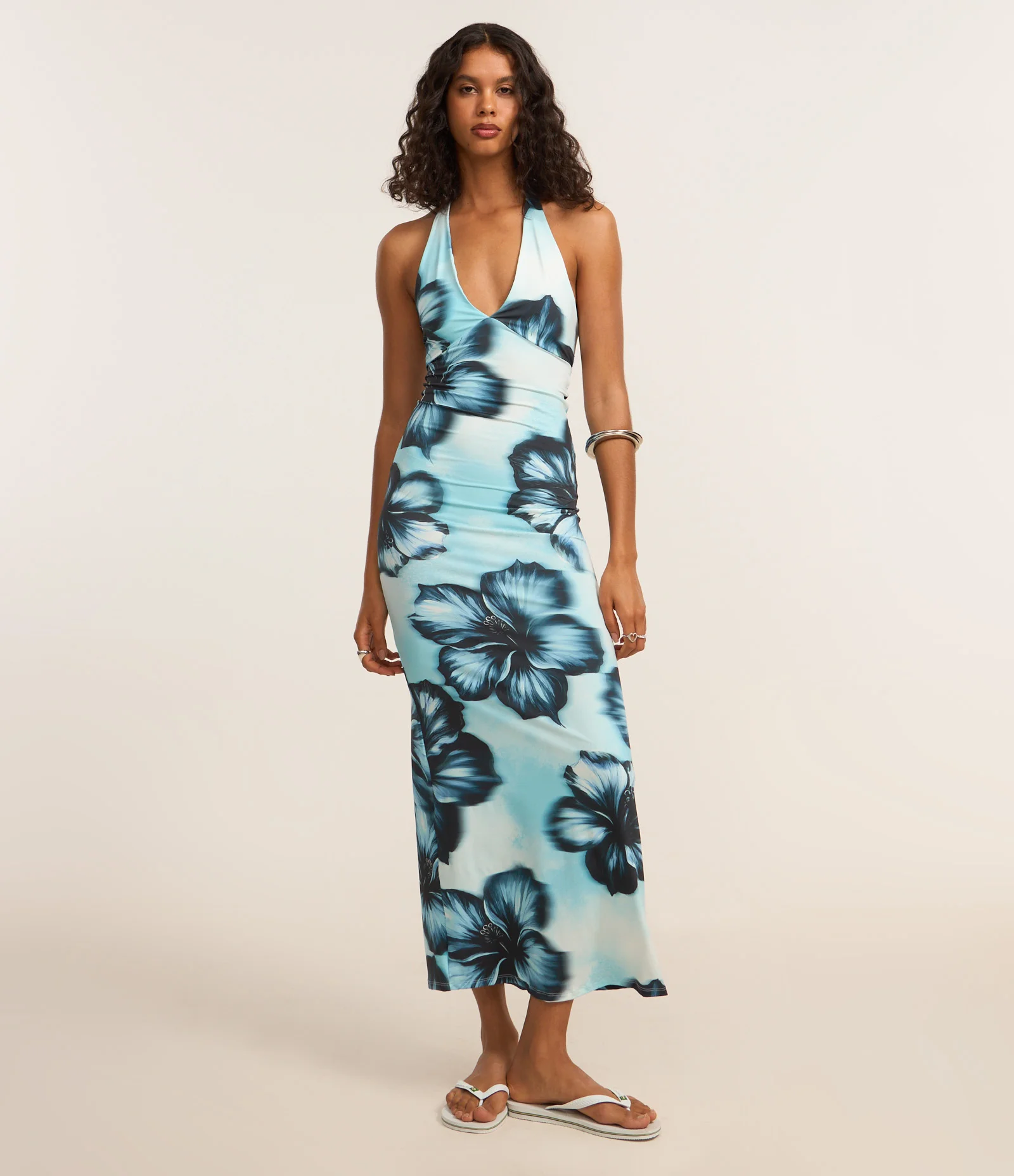 Vestido New Midi em Microfibra com Frente Única e estampa Hibisco Azul 1