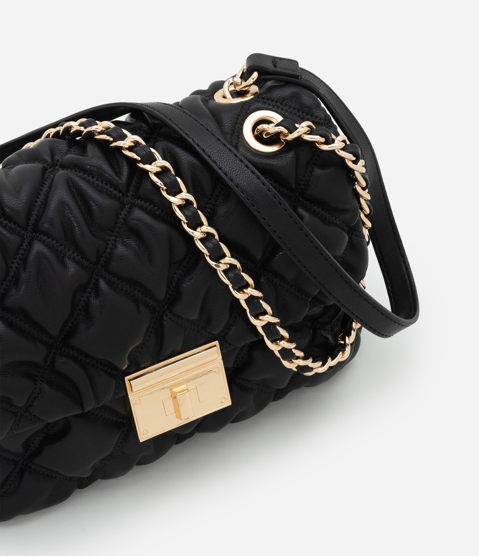 Bolsa Shoulder Média com Textura e Corrente Preto 7