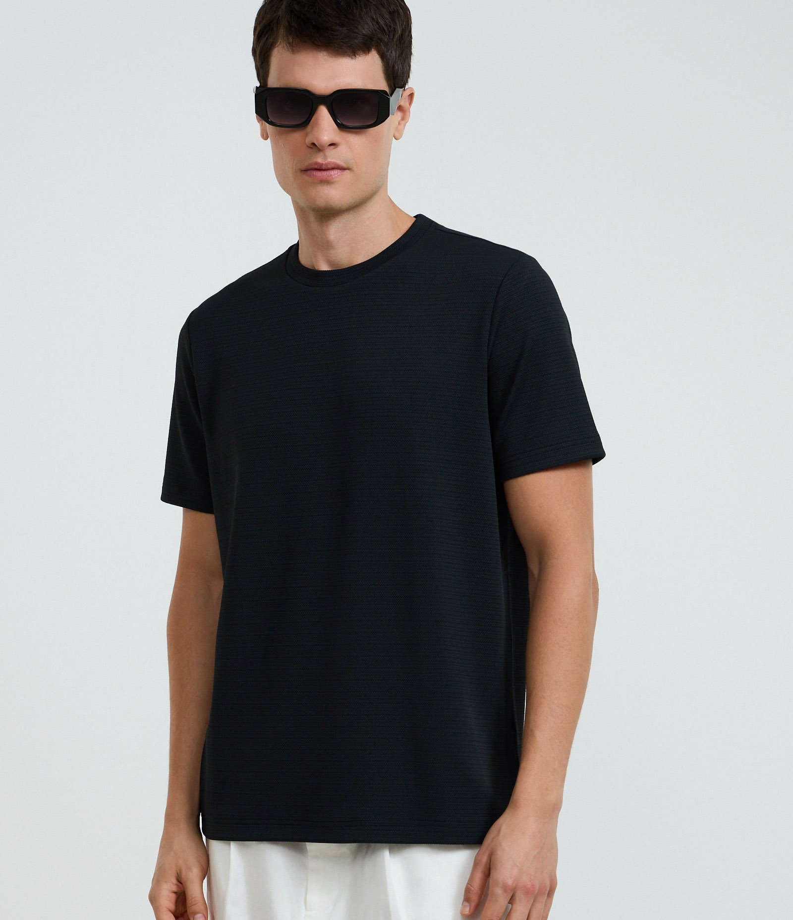 Camiseta Slim com Textura Preto 1