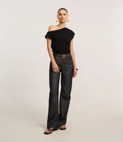 Calça Reta Comfort Cintura Alta em Jeans com Costura Aparente