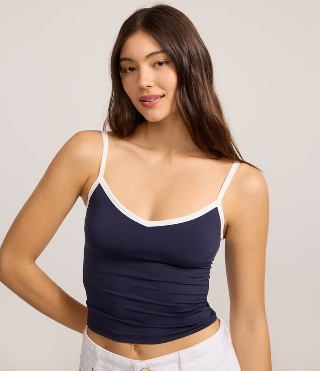 Blusa em Microfibra com Alças Finas e Viés Contrastantes