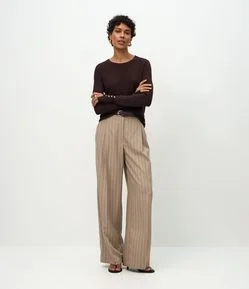 Suéter em Tricô com Botões no Punho