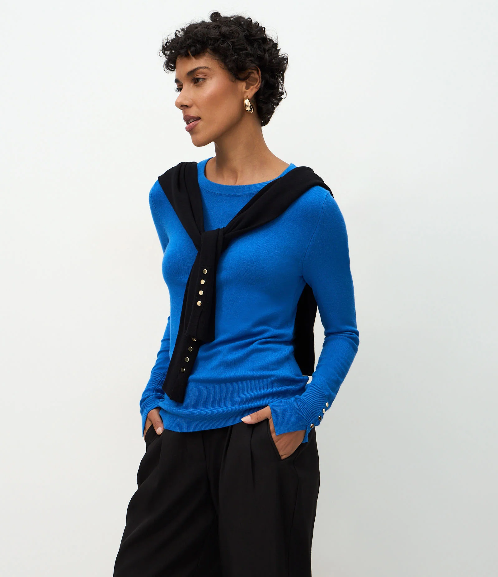 Suéter em Tricô com Botões no Punho Azul 1