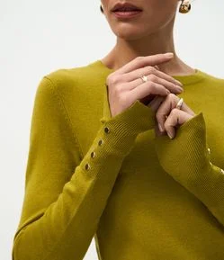 Suéter em Tricô com Botões no Punho