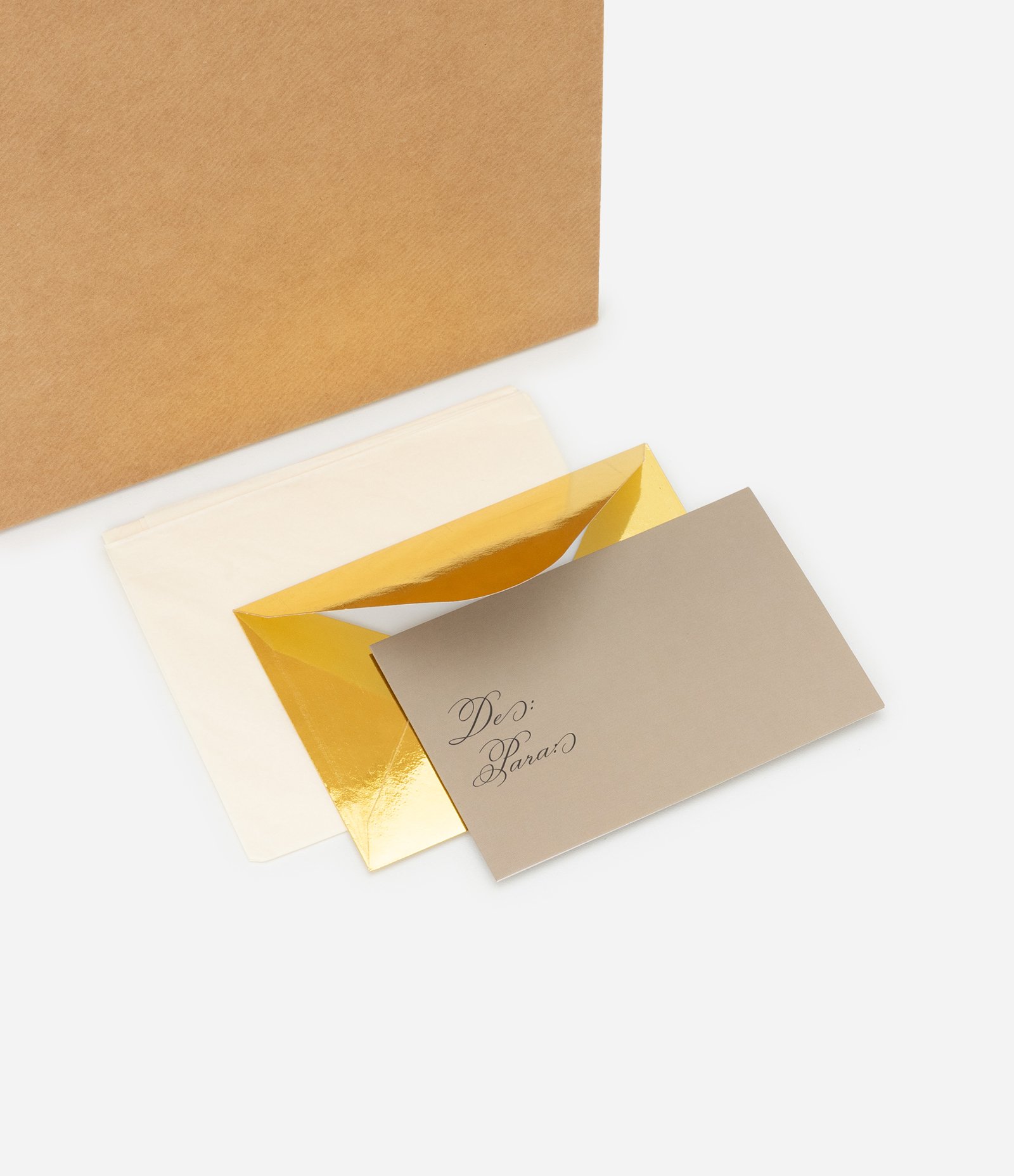 Embalagem de Presente Pequena com Textura Marrom 4