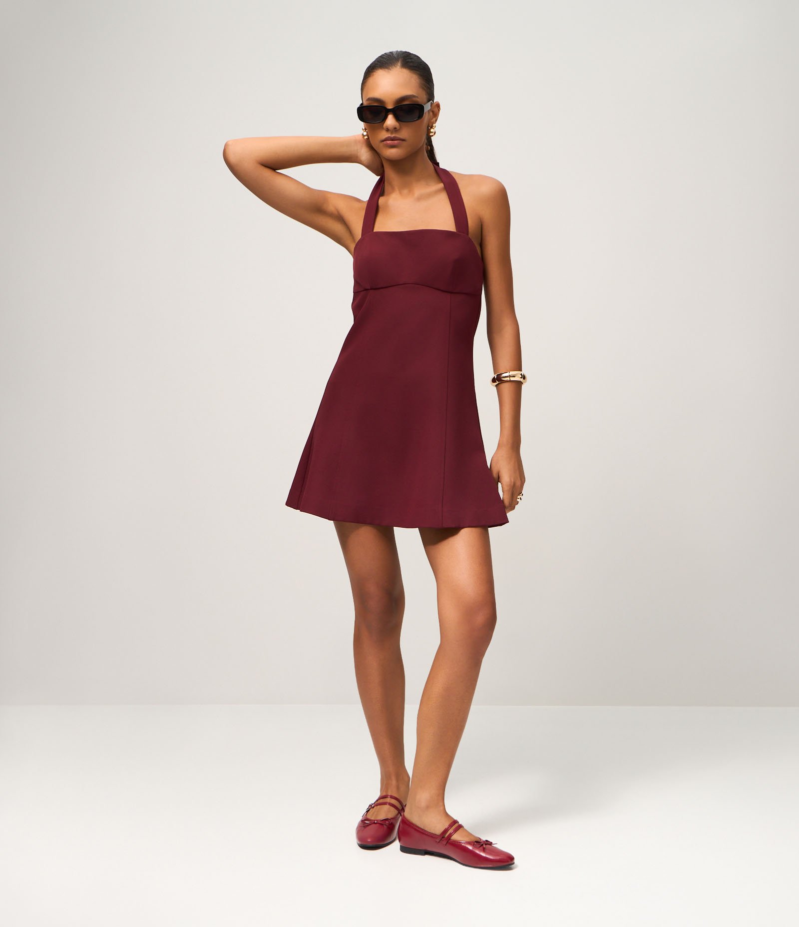 Vestido Curto com Decote Halter Neck Vermelho 2