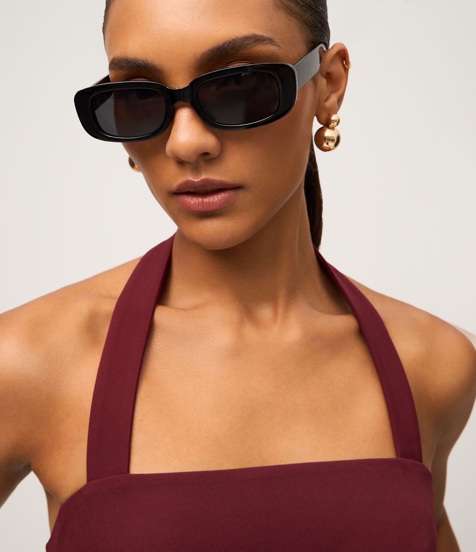 Vestido Curto com Decote Halter Neck Vermelho 3