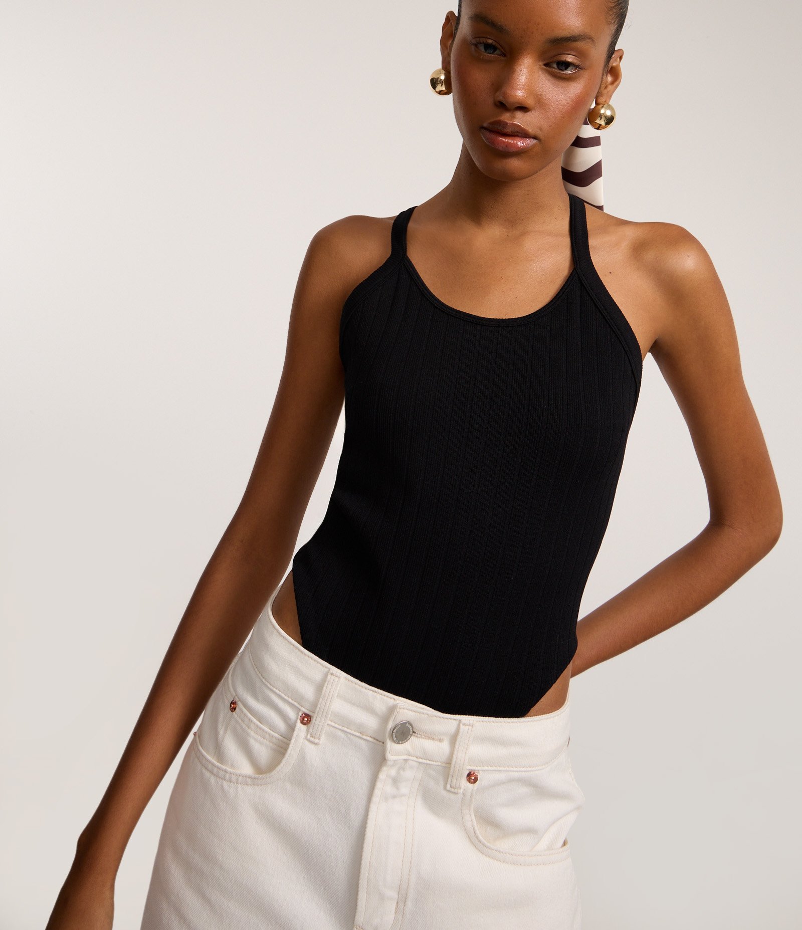 Body Seamless em Poliamida com Alça Trançada Preto 3