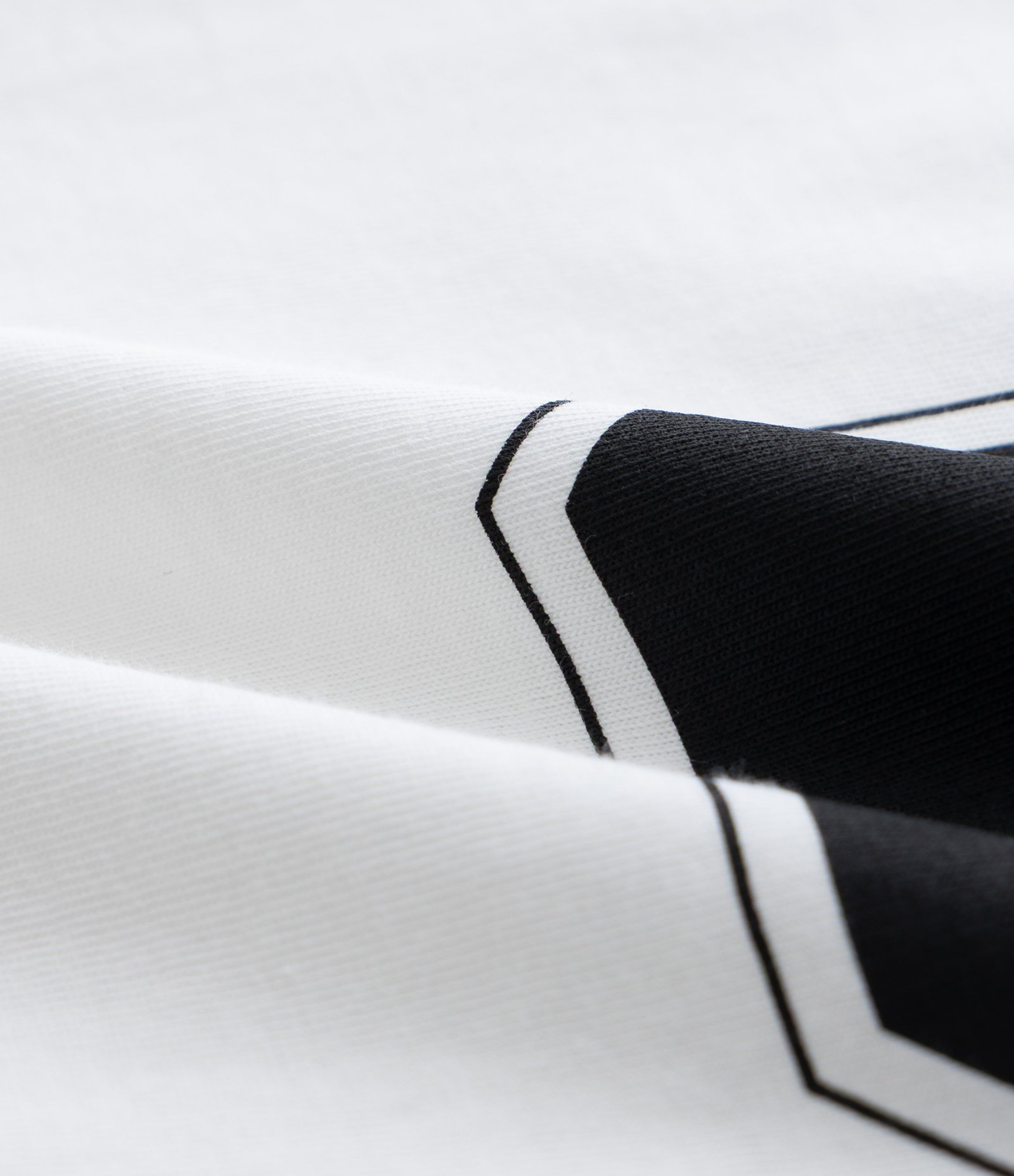 Pijama Curto Infantil com Estampa de Homem Aranha- Tam 4 ao 12 Anos Preto/Branco/Vermelho 5