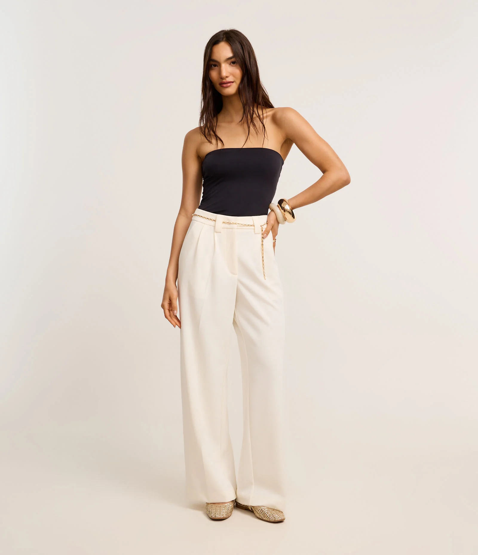 Blusa Ajustada Sem Alça em Poliamida Preto 2