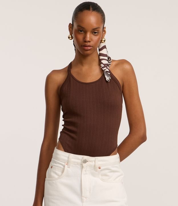 Cor: Marrom | Tamanho: M