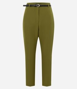 Calça Cenoura Alfaiatada em Crepe com Cinto Fino