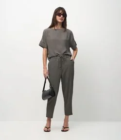 Calça Fluída Alfaiatada em Crepe Pied-de-Poule