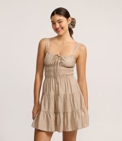 Vestido Evasê Curto com Amarração e Babados