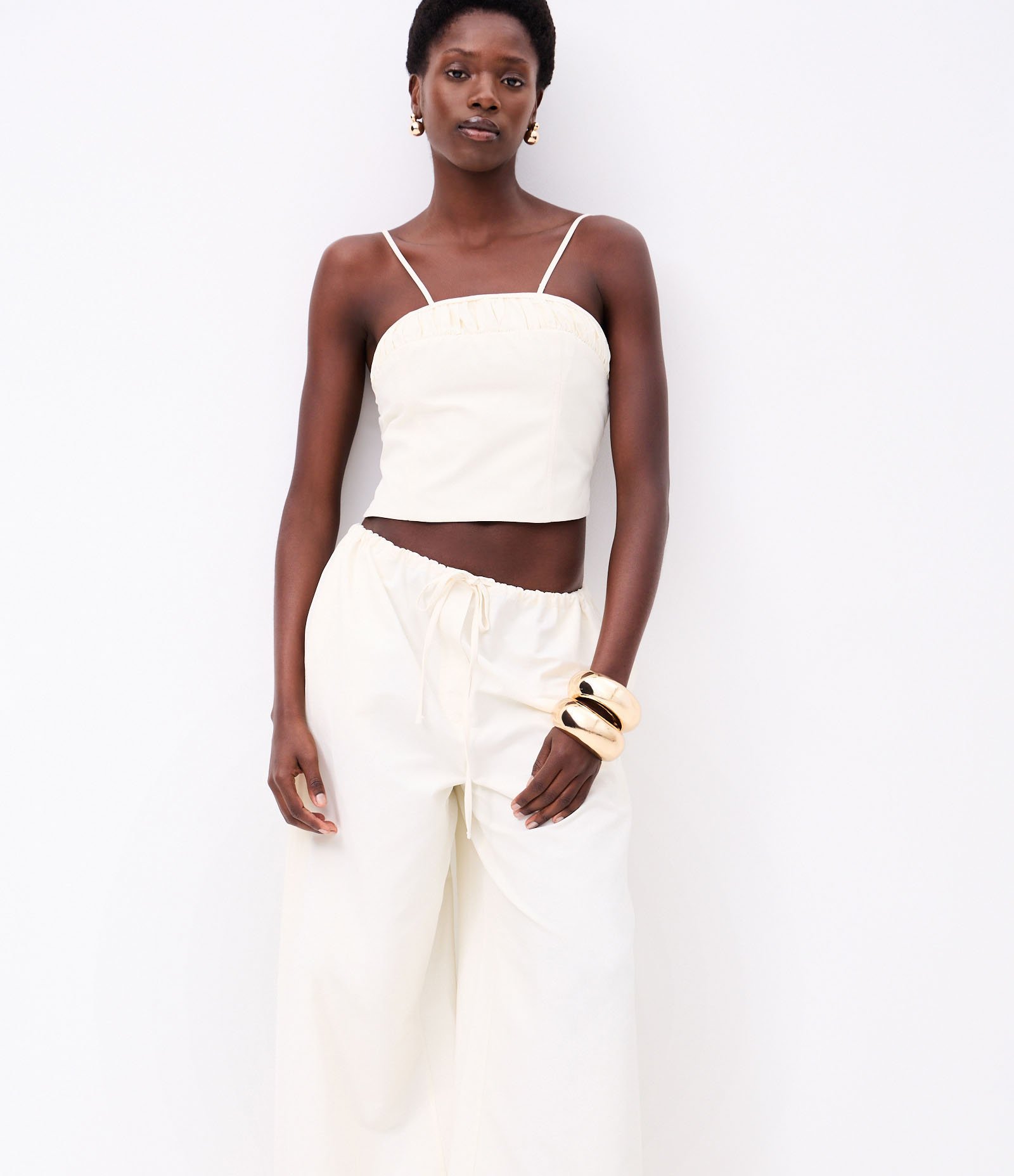 Calça em Tricoline com Amarração no Cós e Bolsos Off White 3