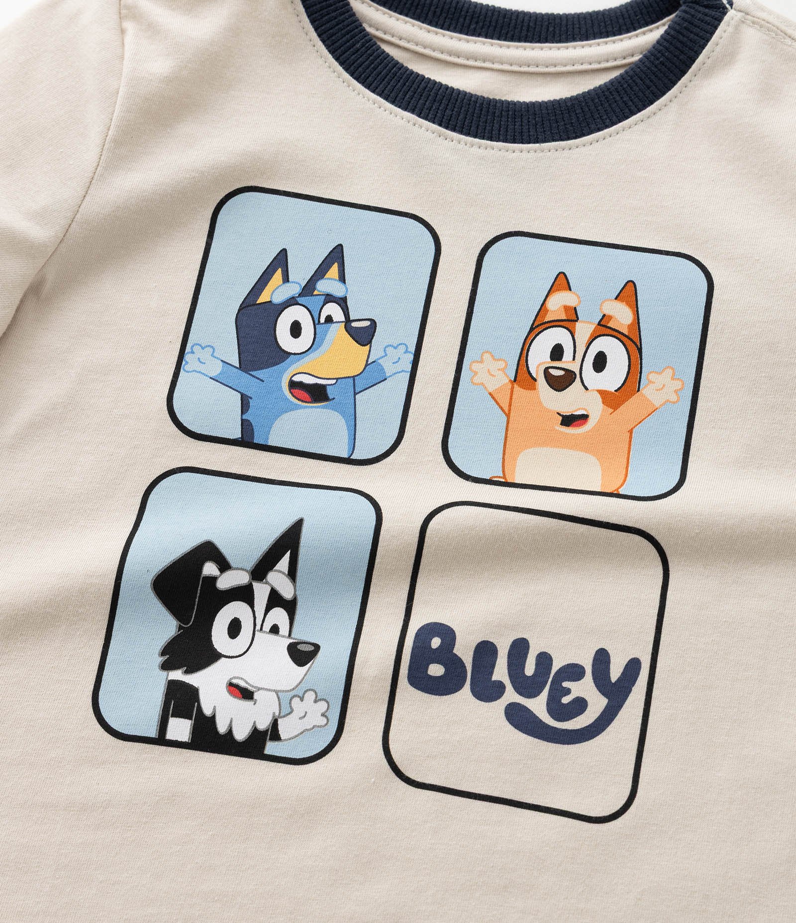 Conjunto Curto Infantil Bluey - Tam 2 a 6 Anos Bege/Azul 11
