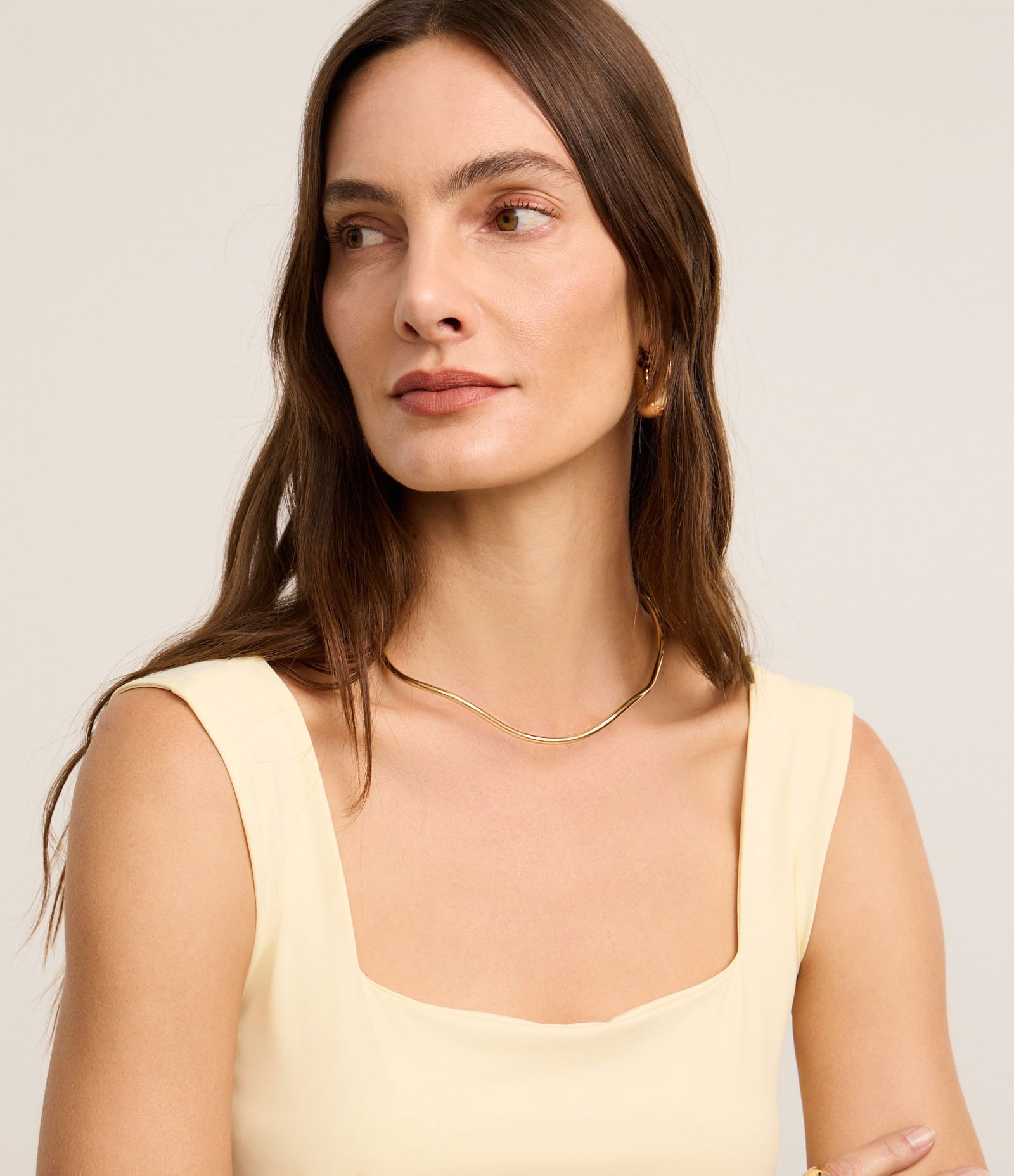 Blusa em Poliamida com Decote Quadrado Baunilha 4