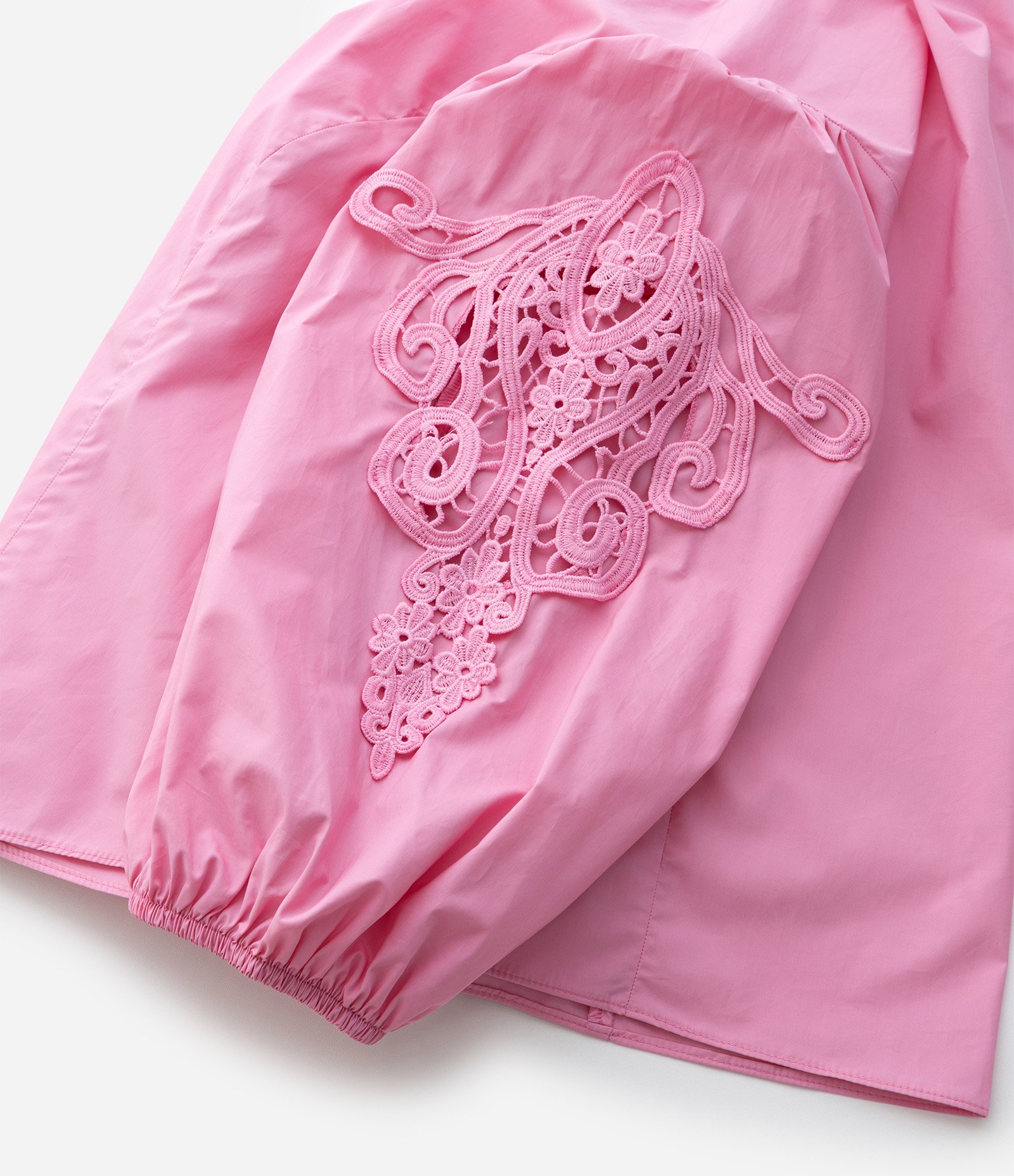 Blusa Manga 3/4 em Tricoline com Richelieu Curve & Plus Size Rosa 5